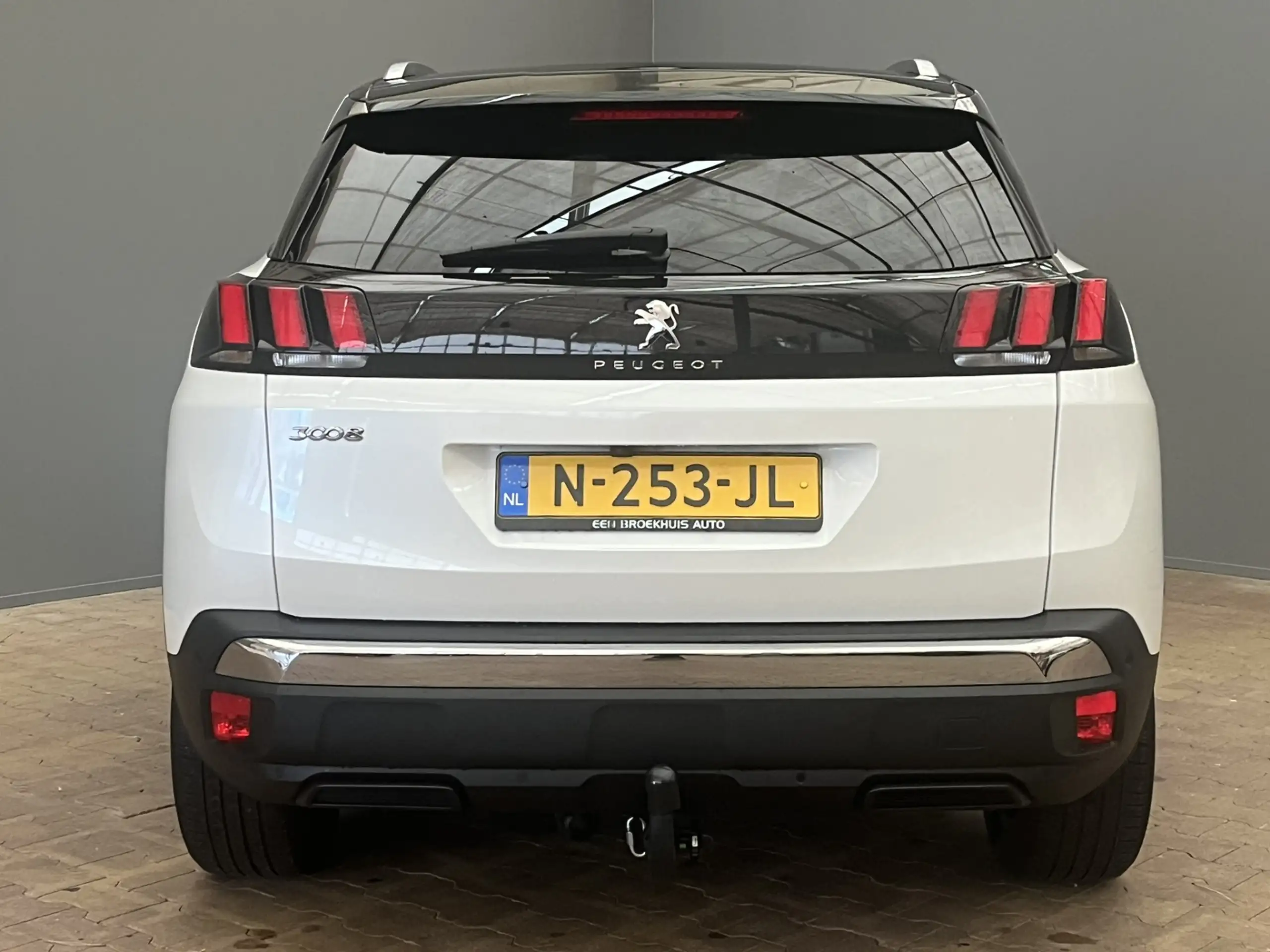 Peugeot - 3008