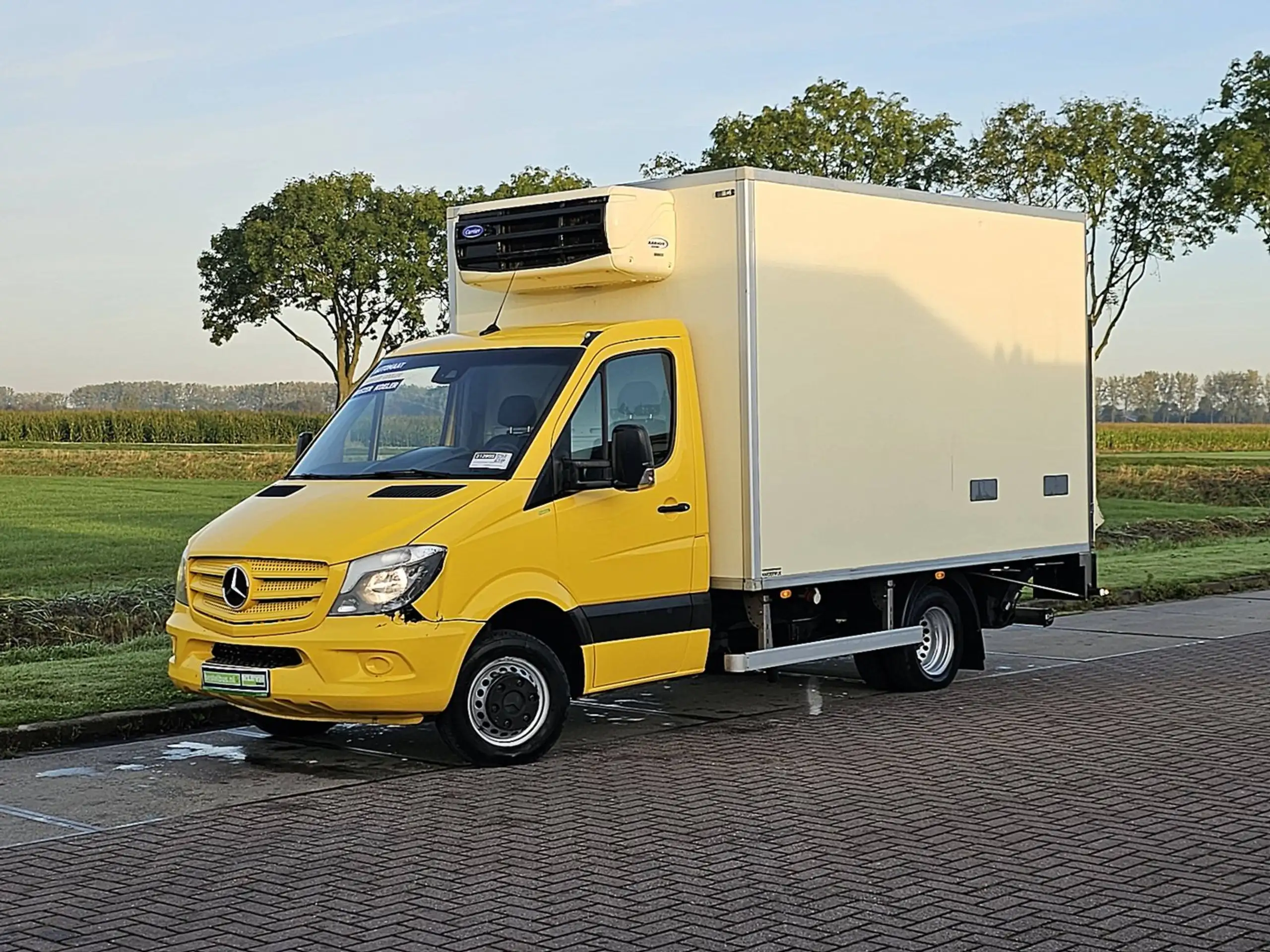 Mercedes-Benz - Sprinter