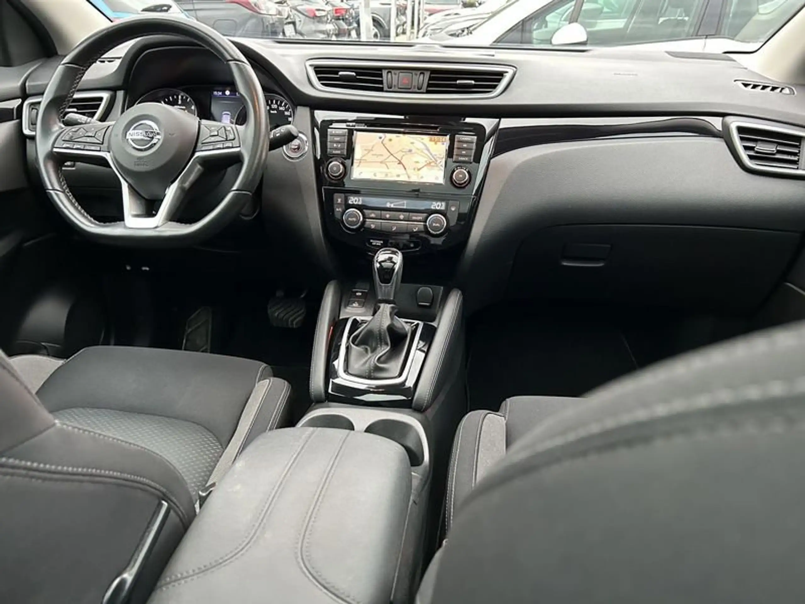 Nissan - Qashqai