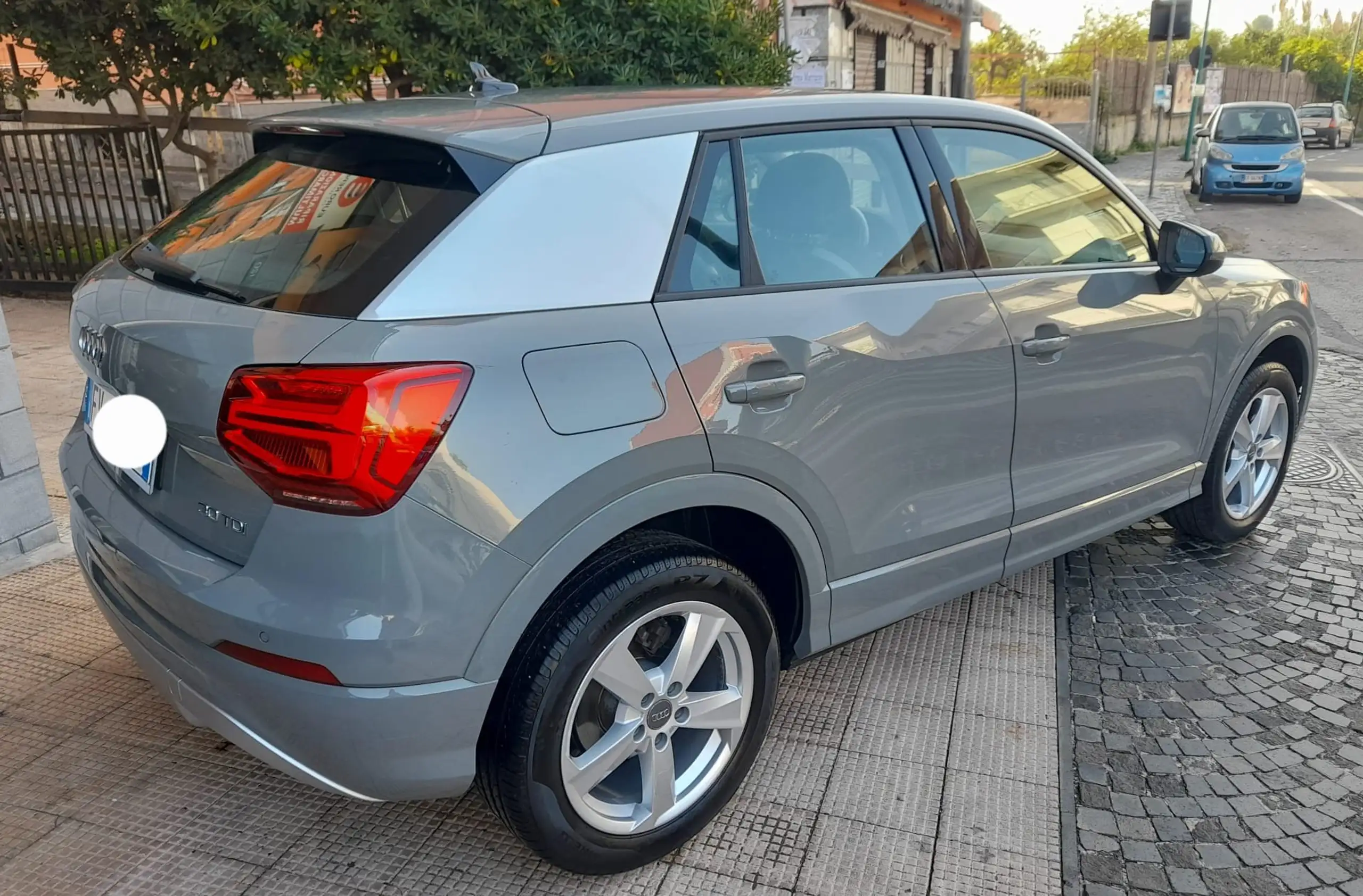 Audi - Q2