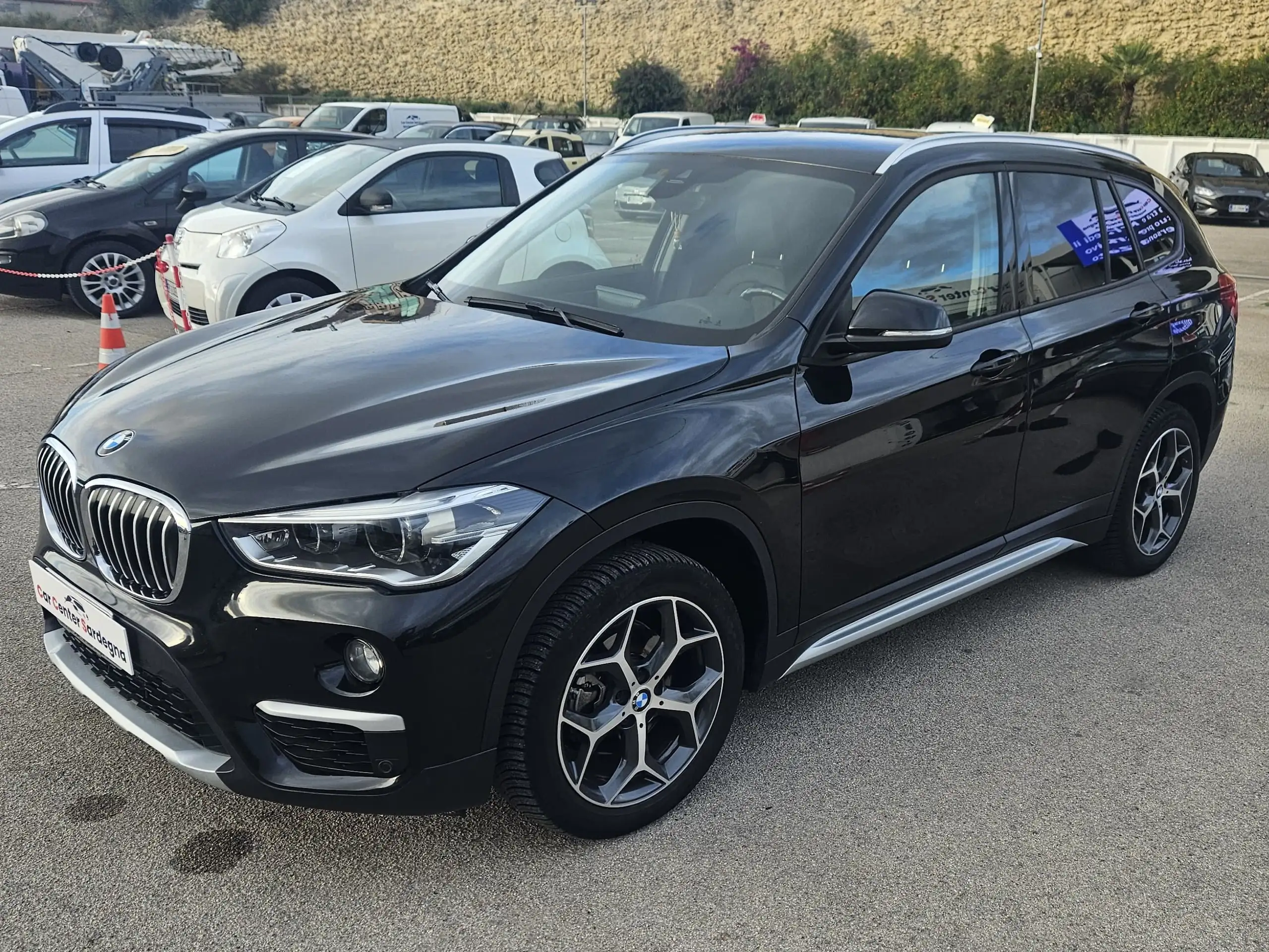 BMW - X1