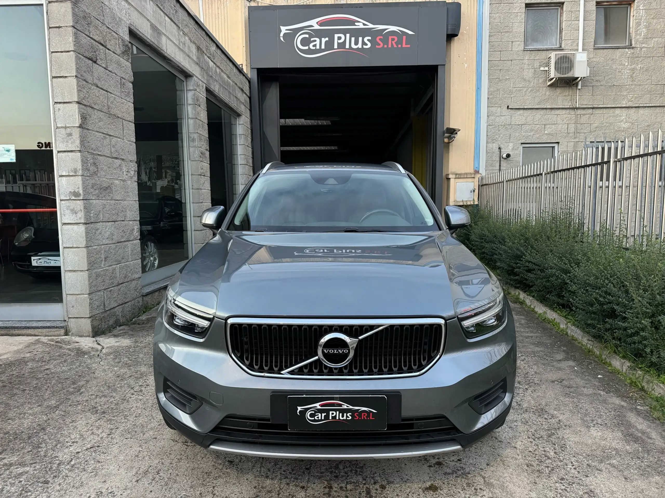 Volvo - XC40