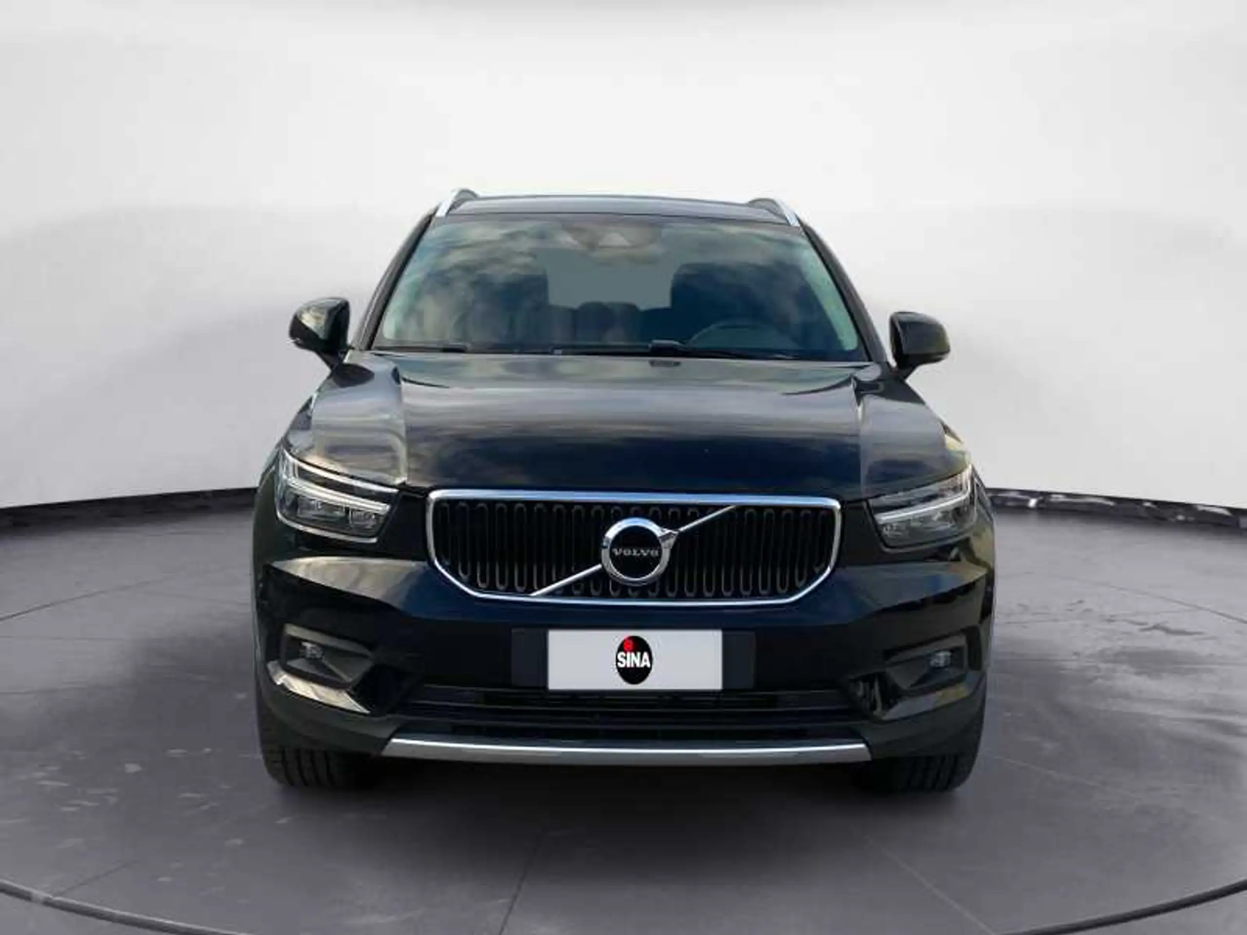 Volvo - XC40