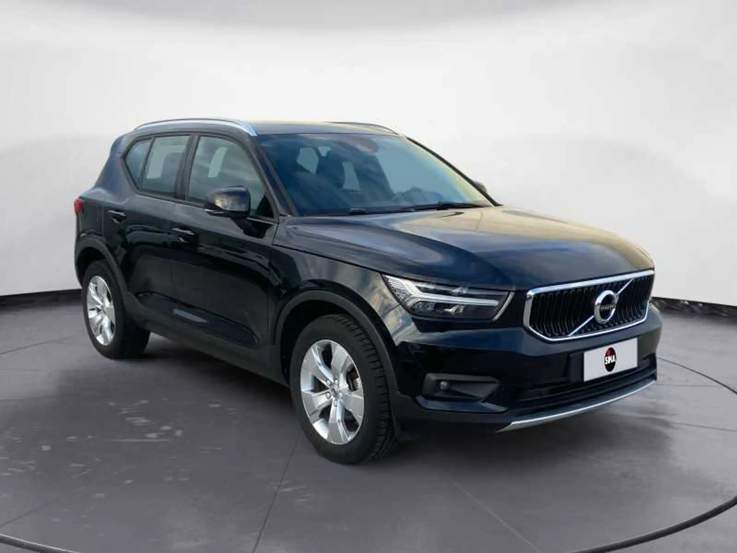 Volvo - XC40