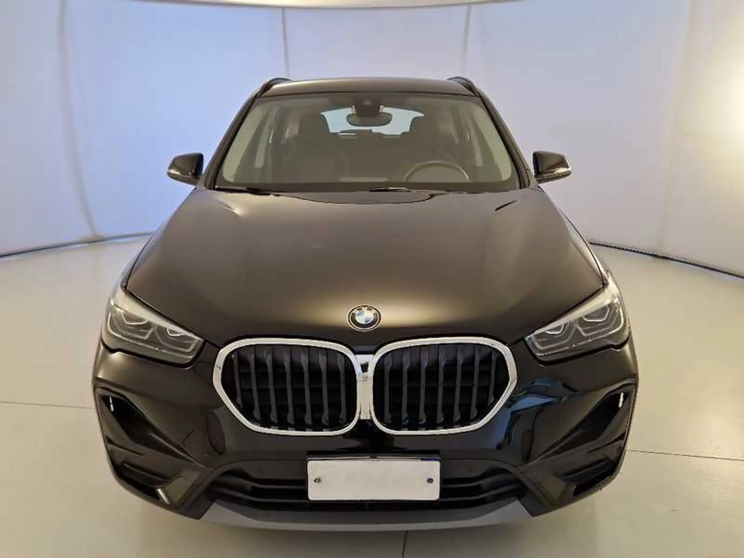 BMW - X1