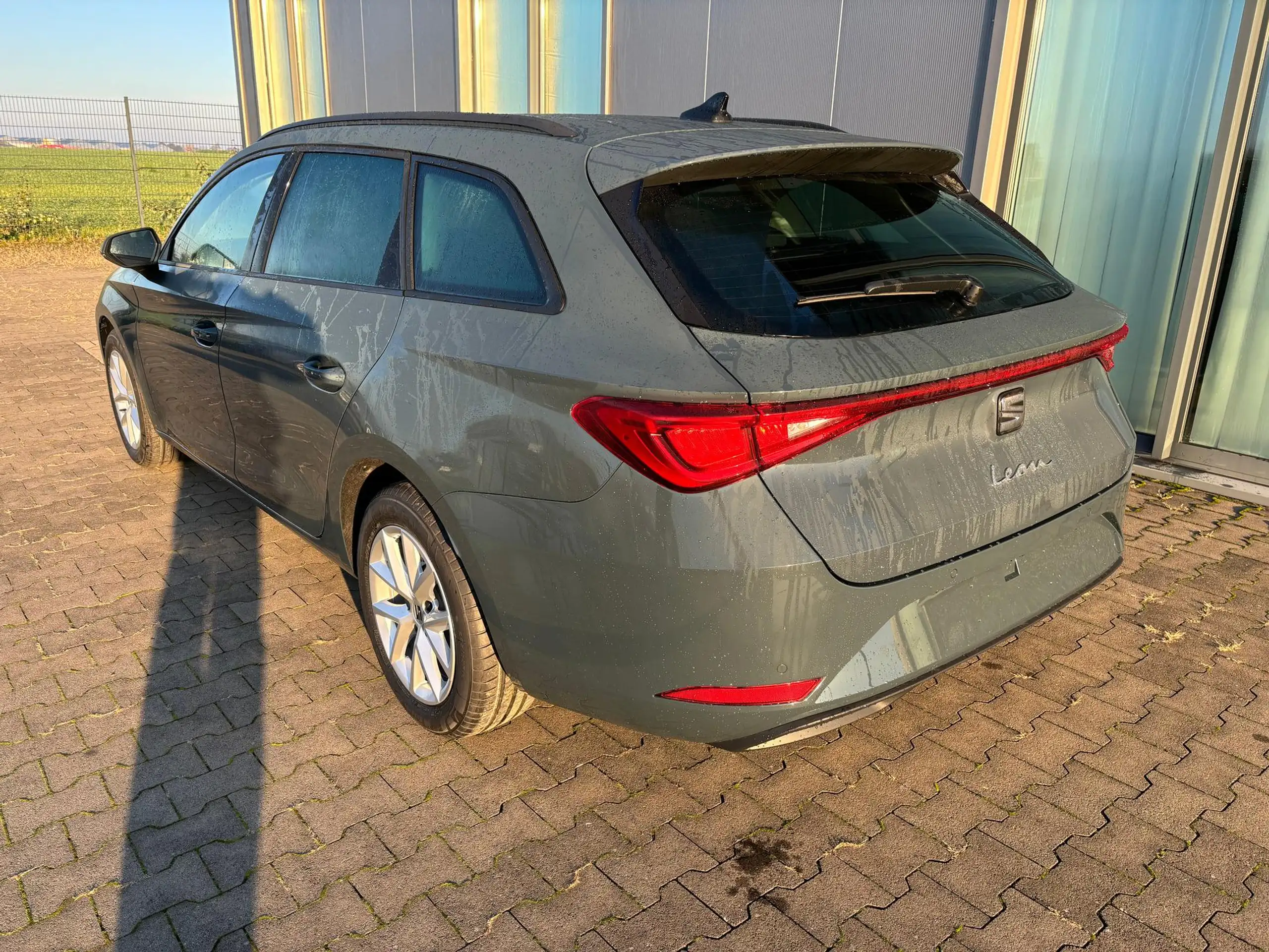 SEAT - Leon