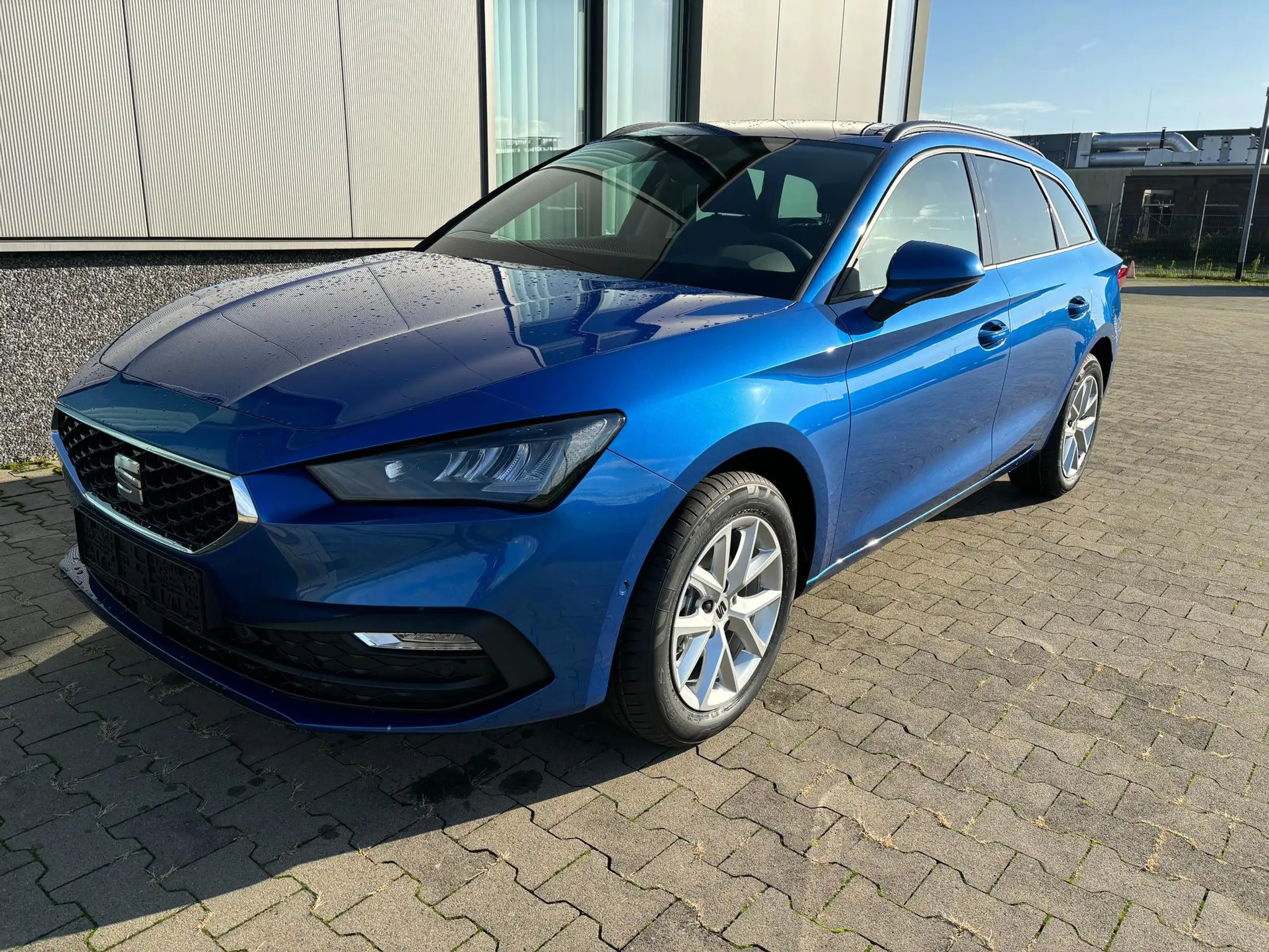 SEAT - Leon