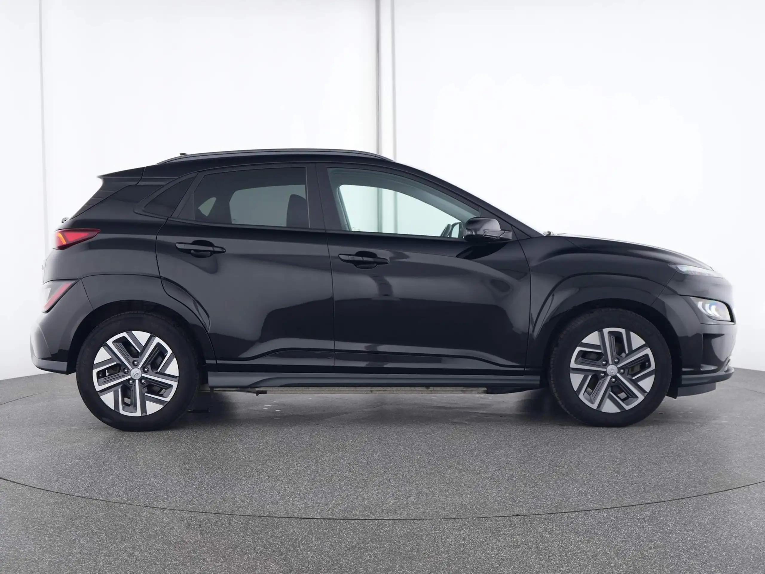 Hyundai - KONA