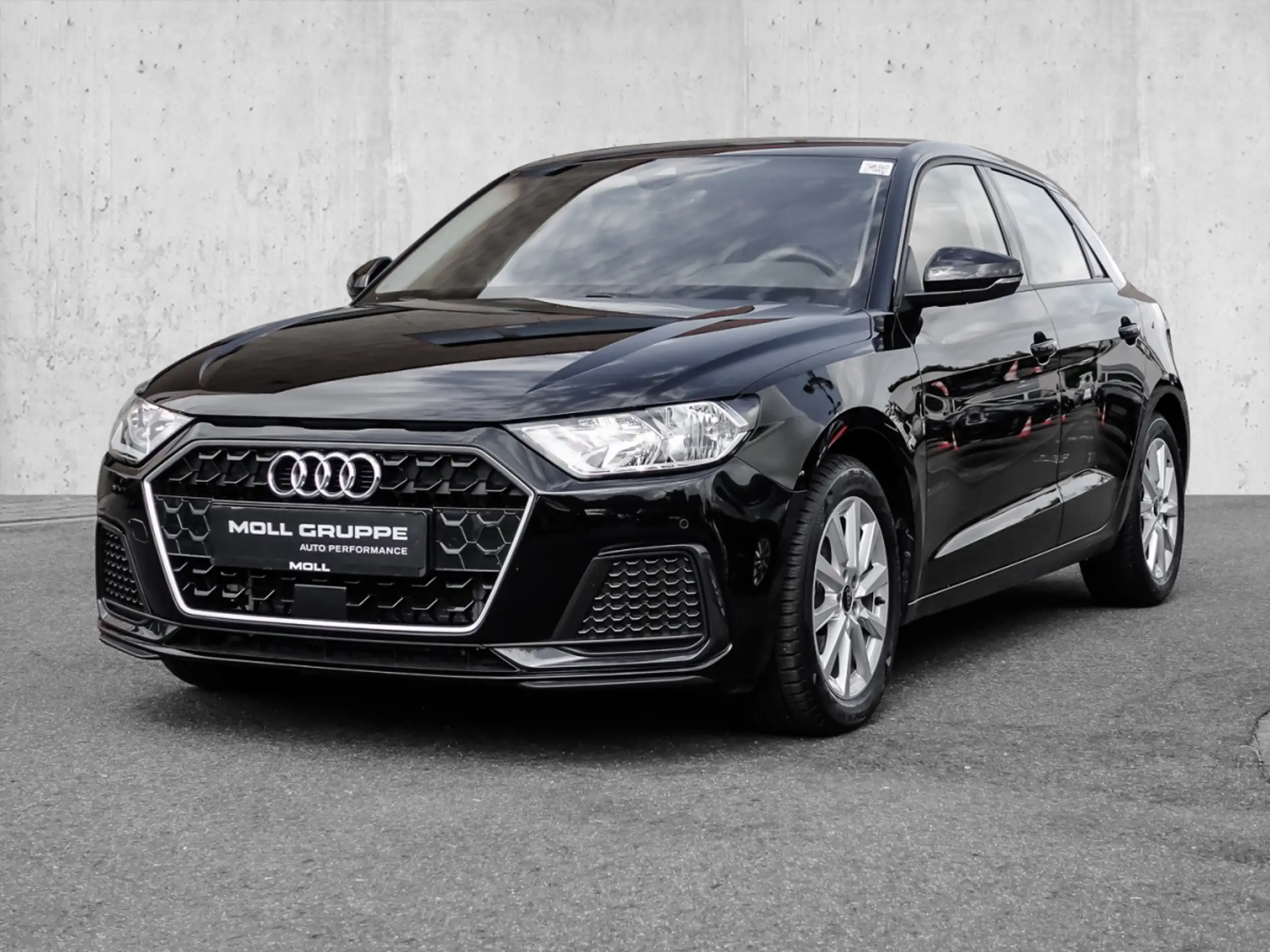 Audi - A1