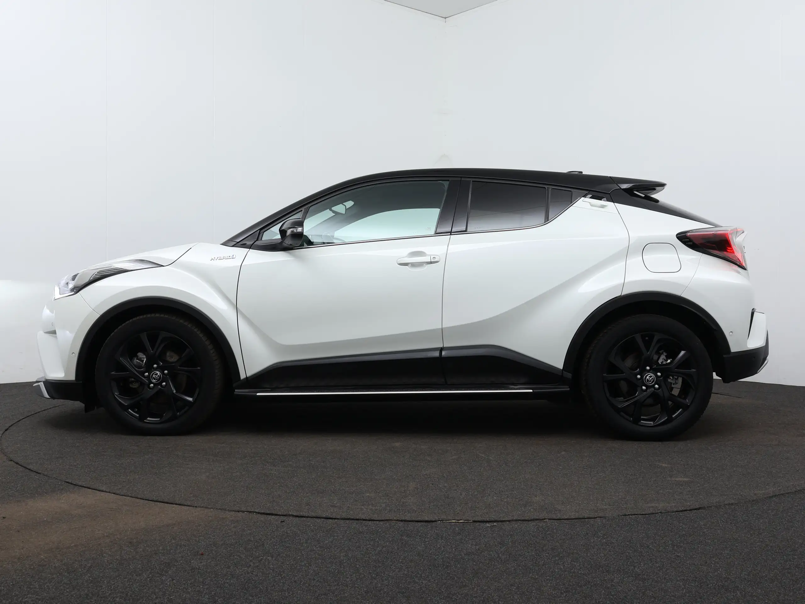 Toyota - C-HR