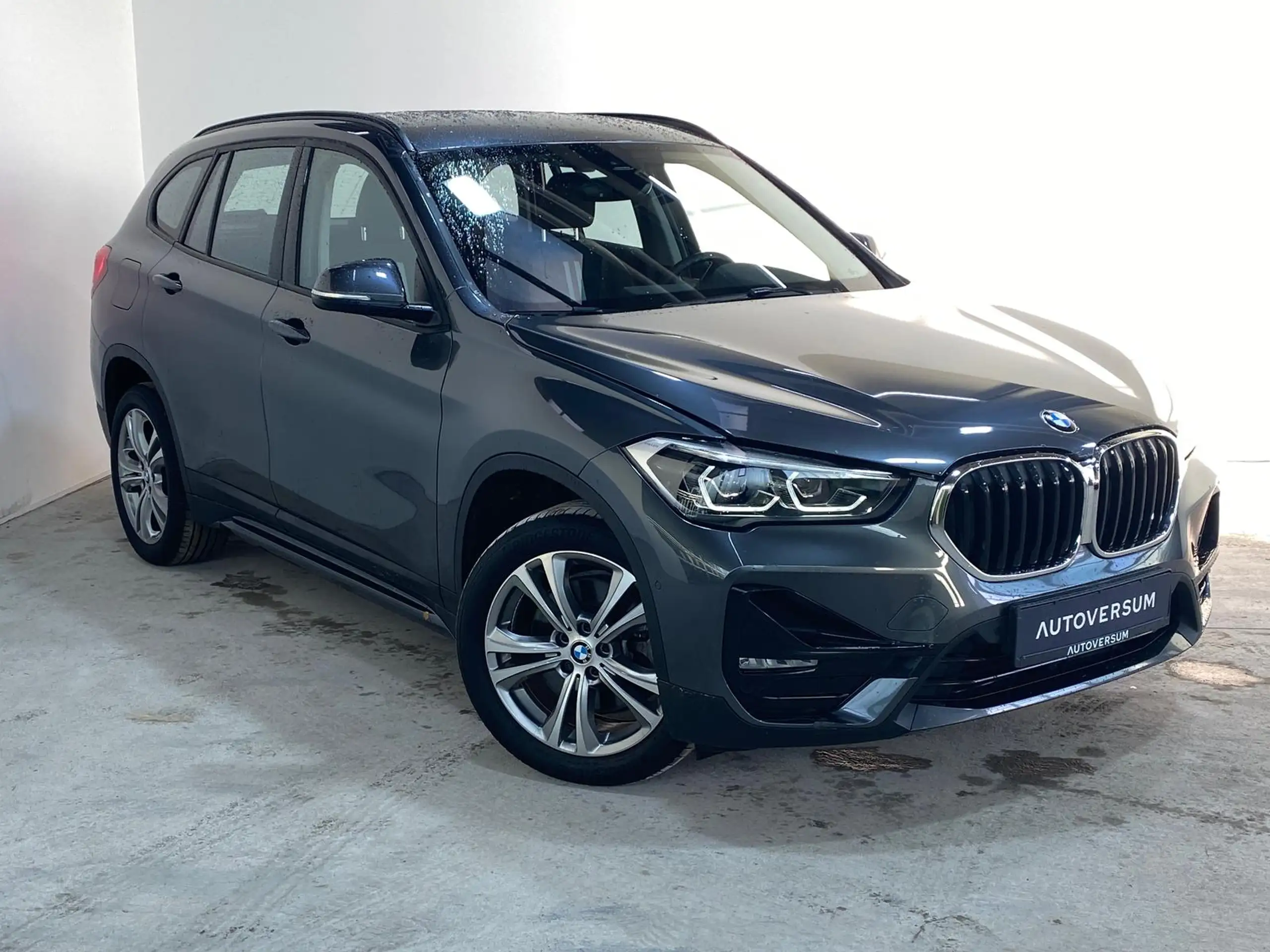 BMW - X1