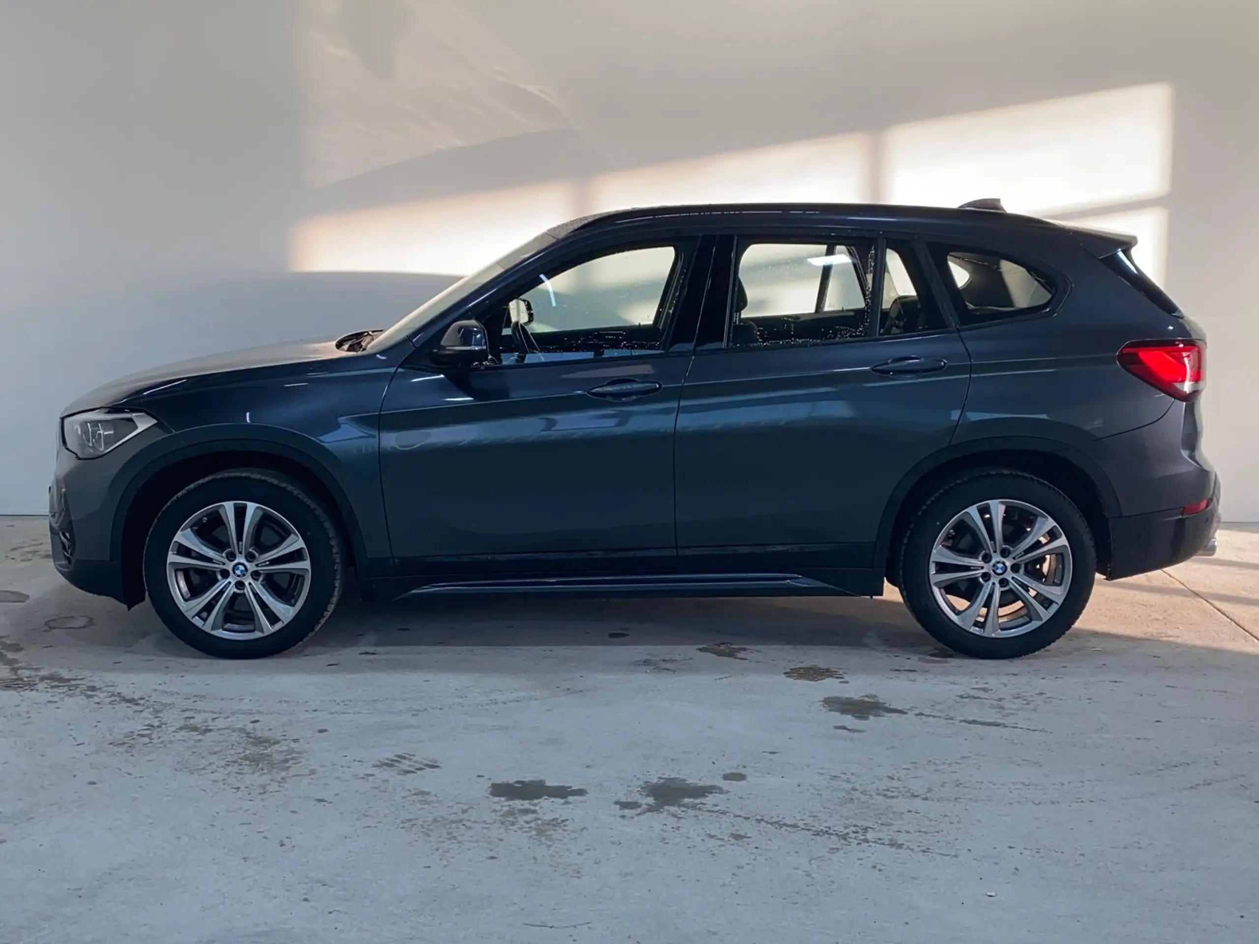 BMW - X1