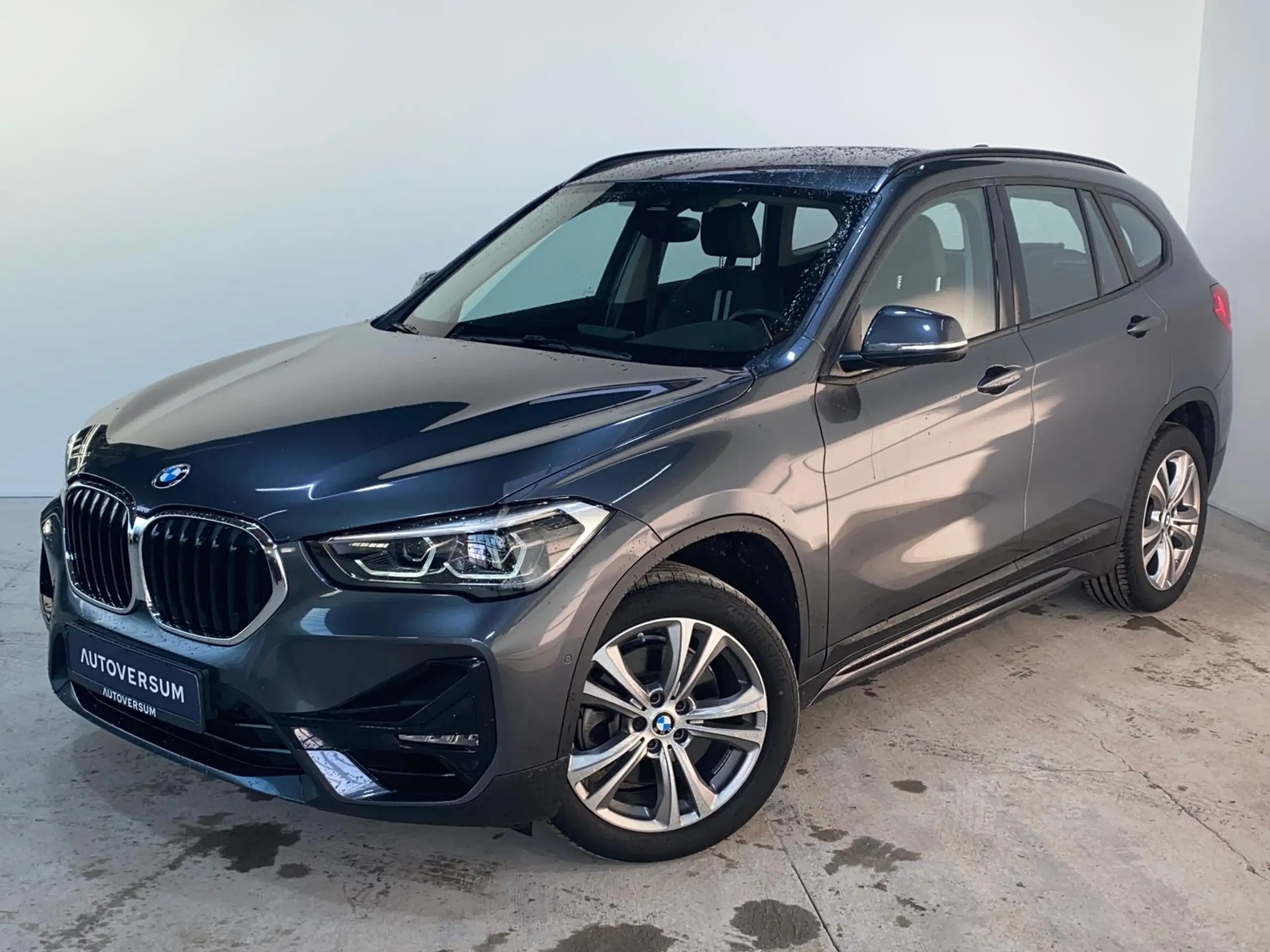 BMW - X1