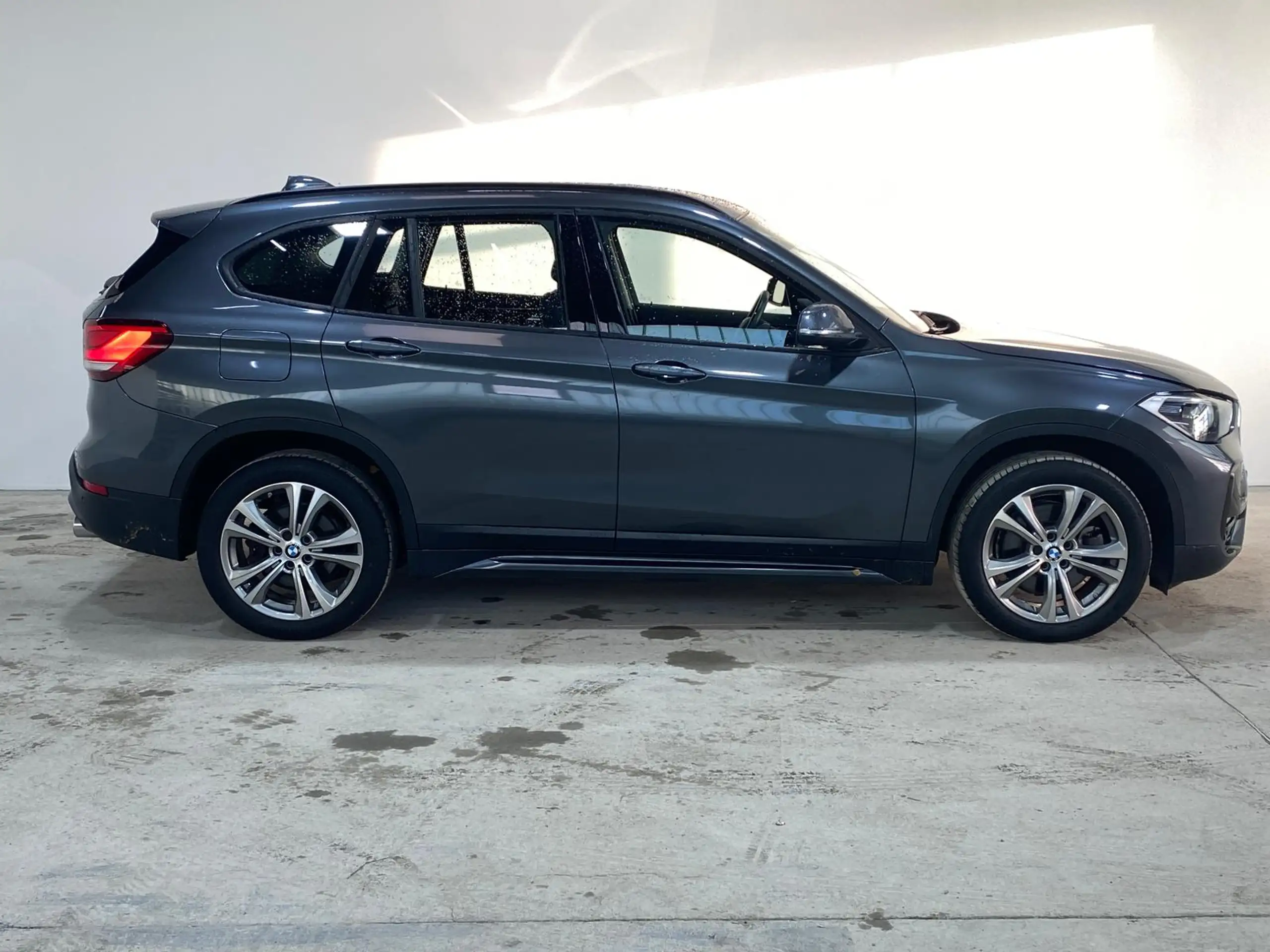 BMW - X1