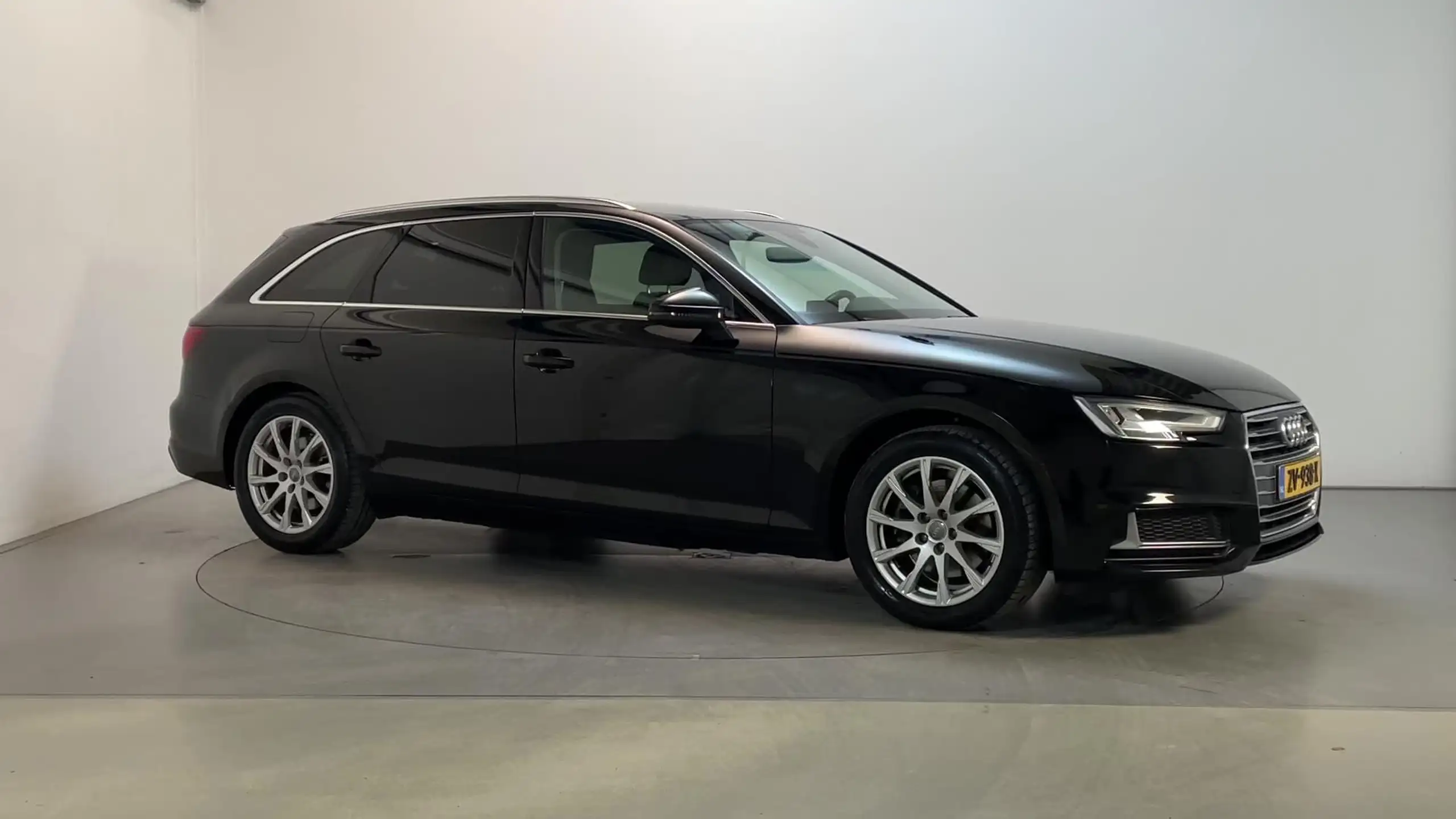 Audi A4 2019