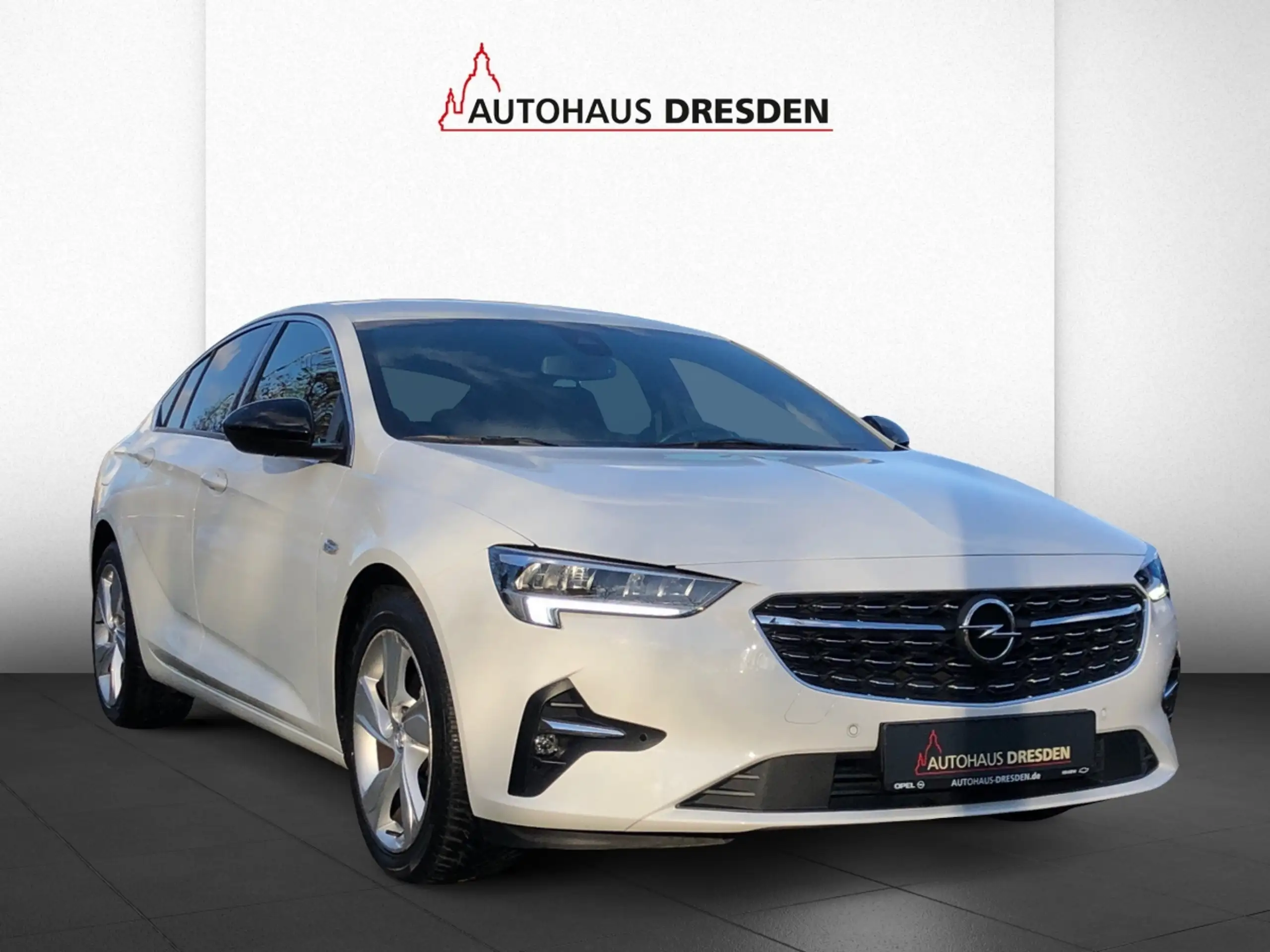 Opel - Insignia