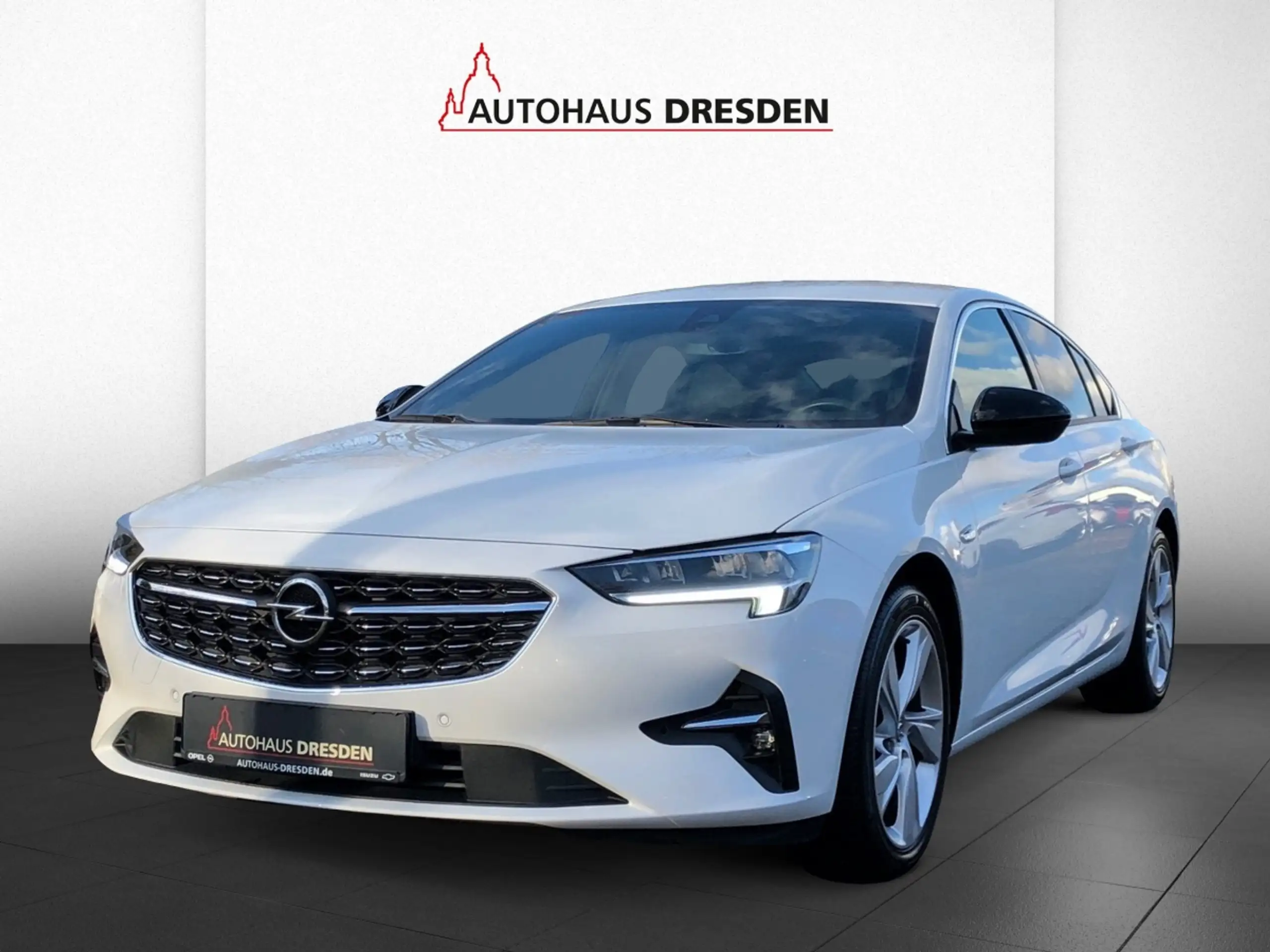 Opel - Insignia