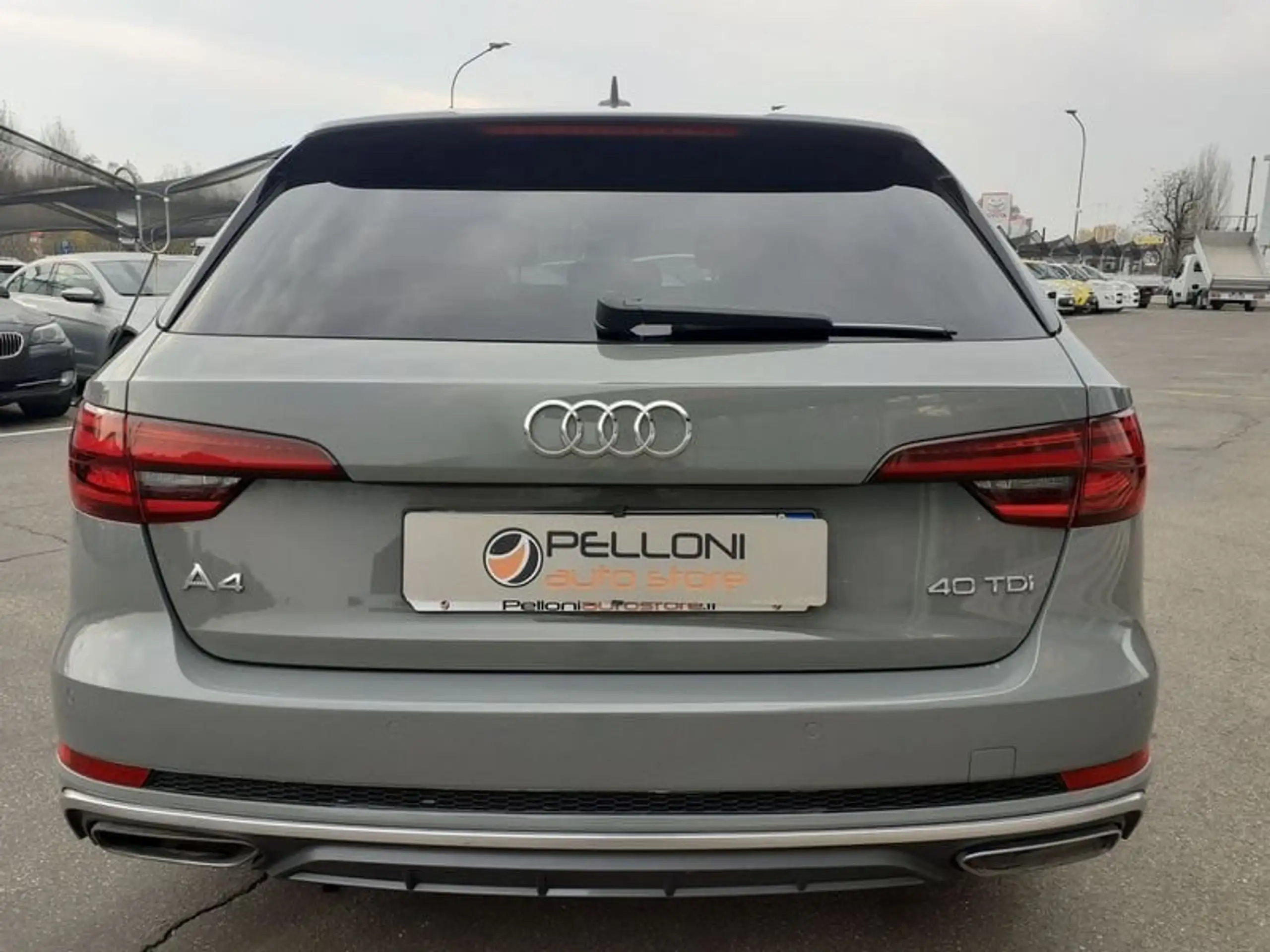 Audi - A4