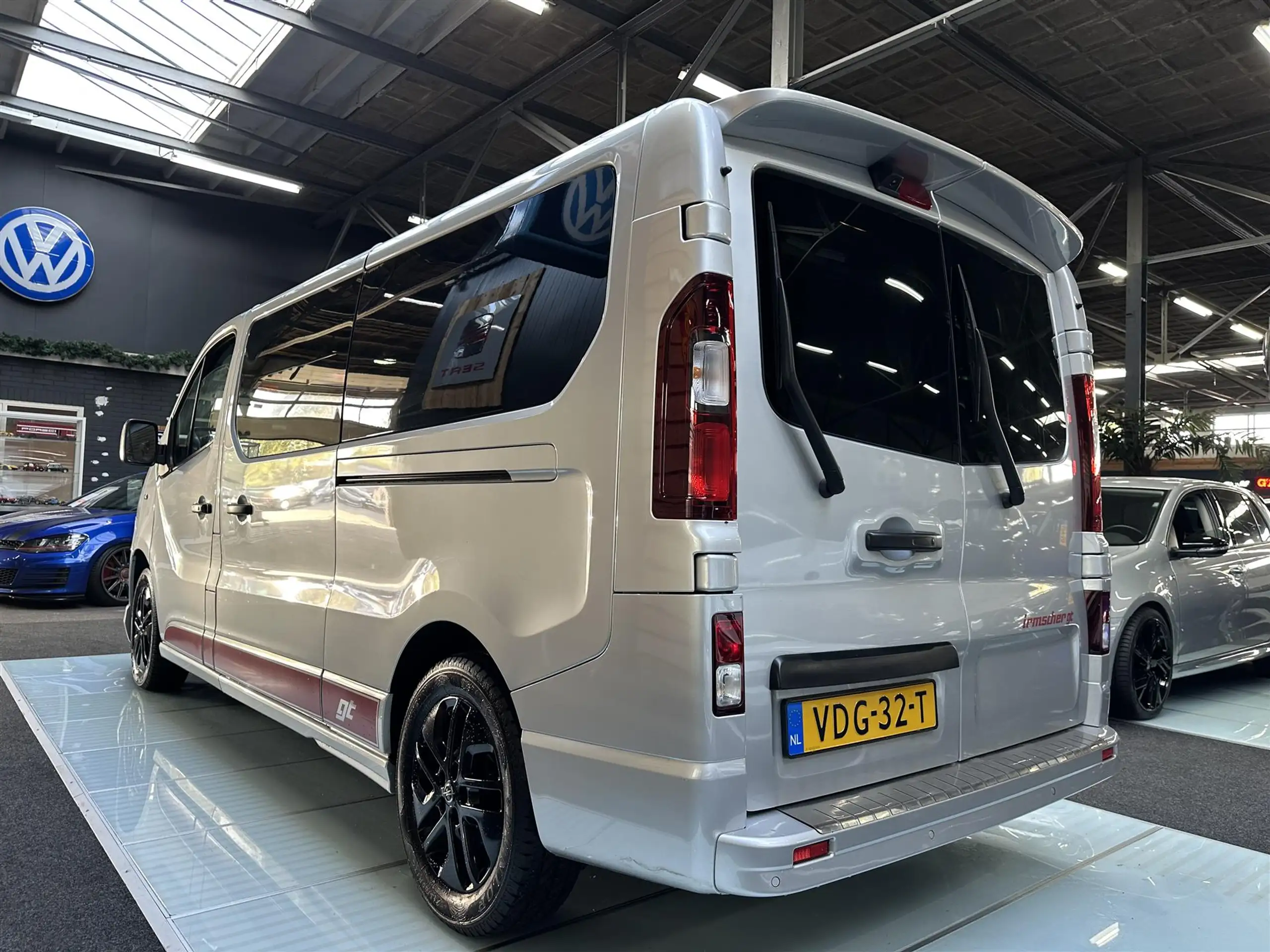 Opel - Vivaro