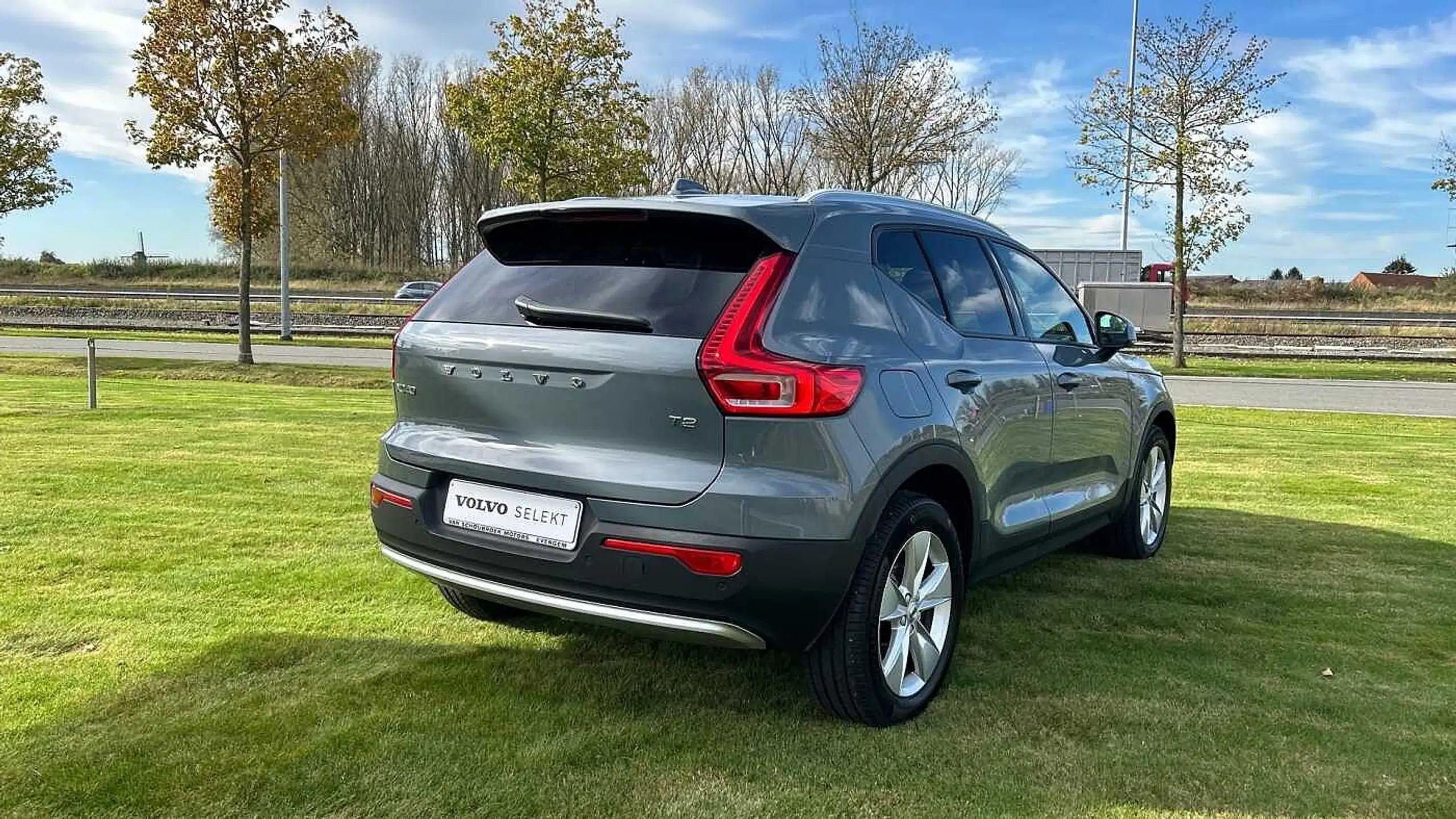 Volvo - XC40