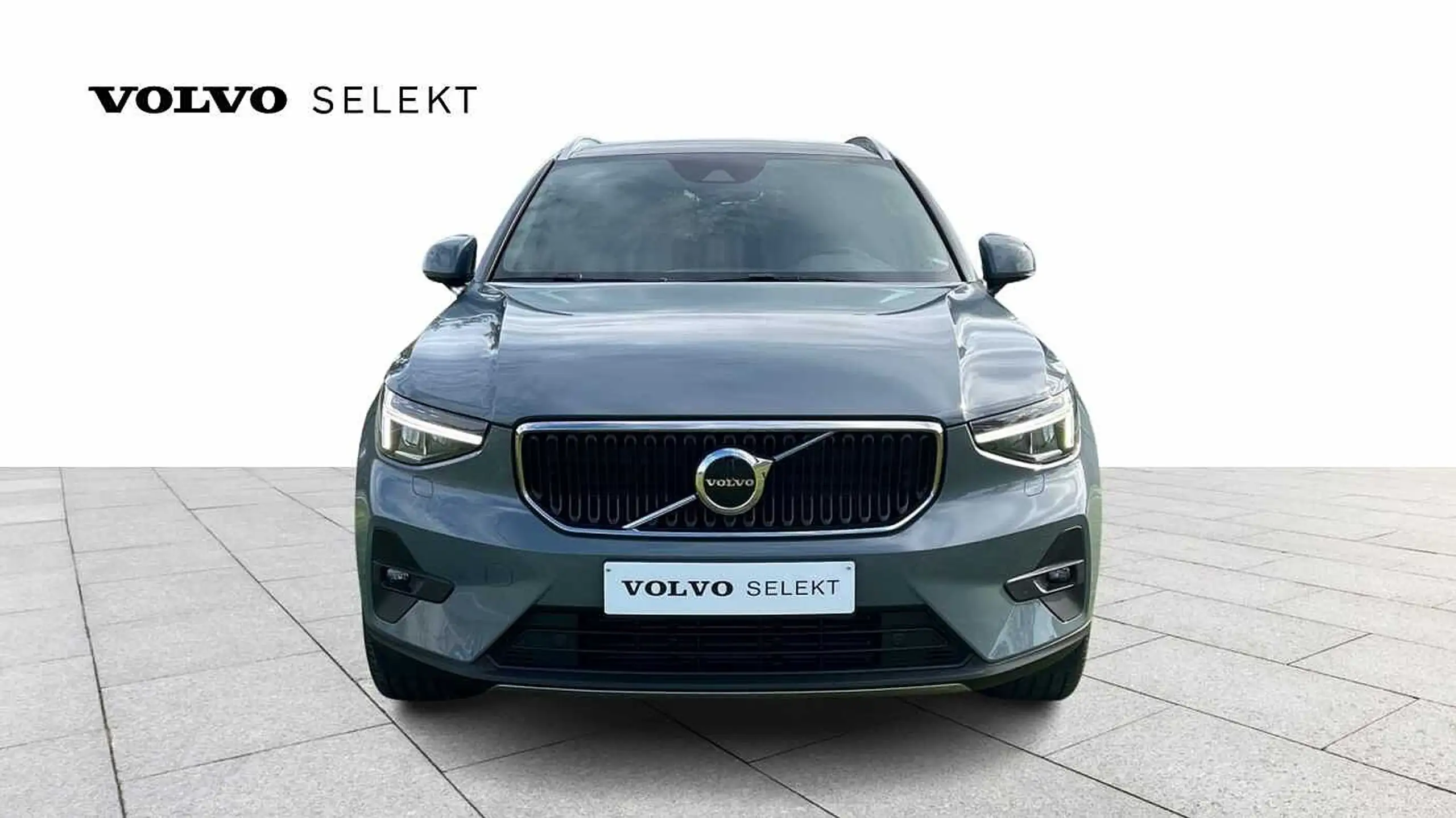 Volvo - XC40