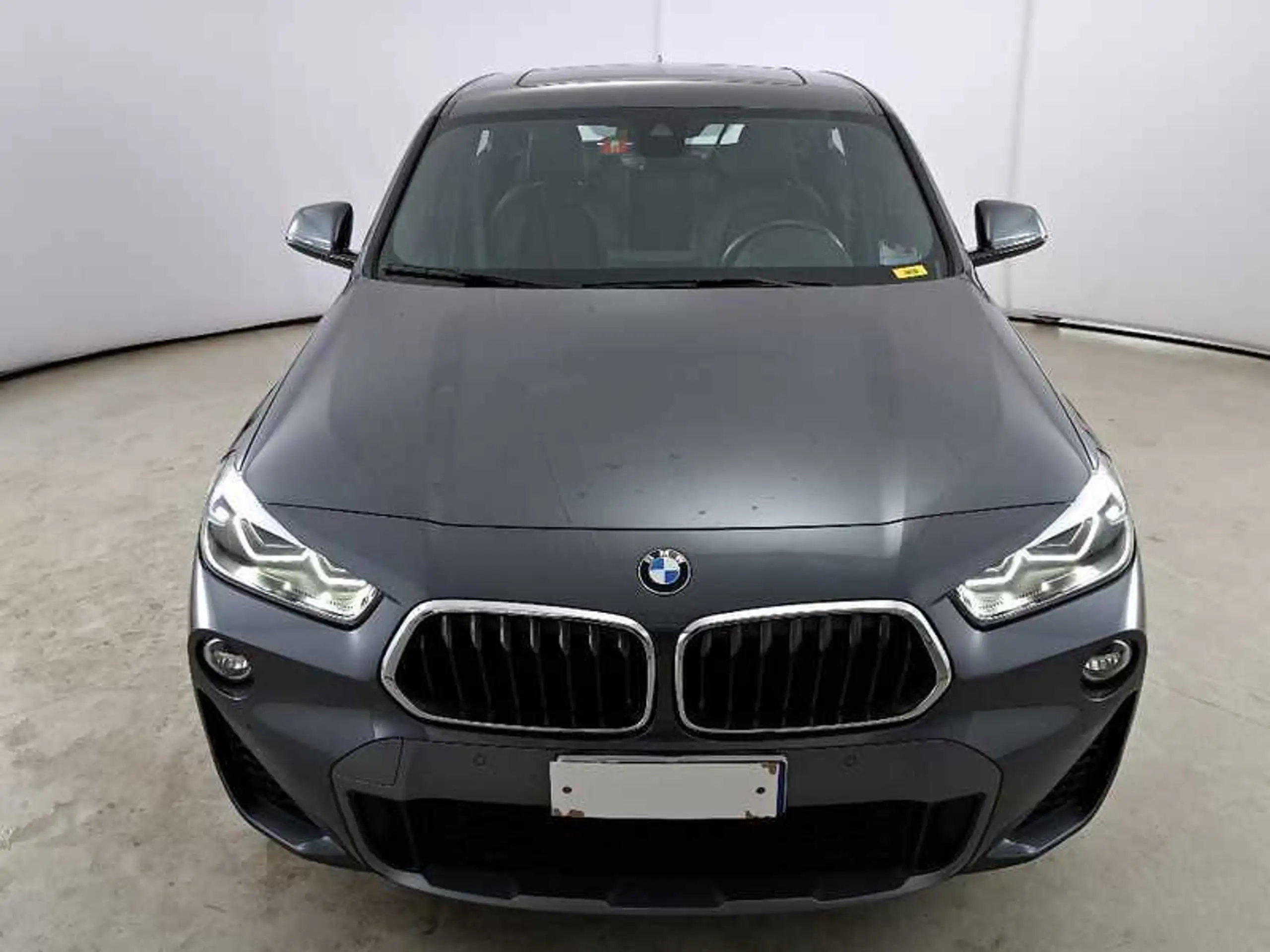 BMW - X2