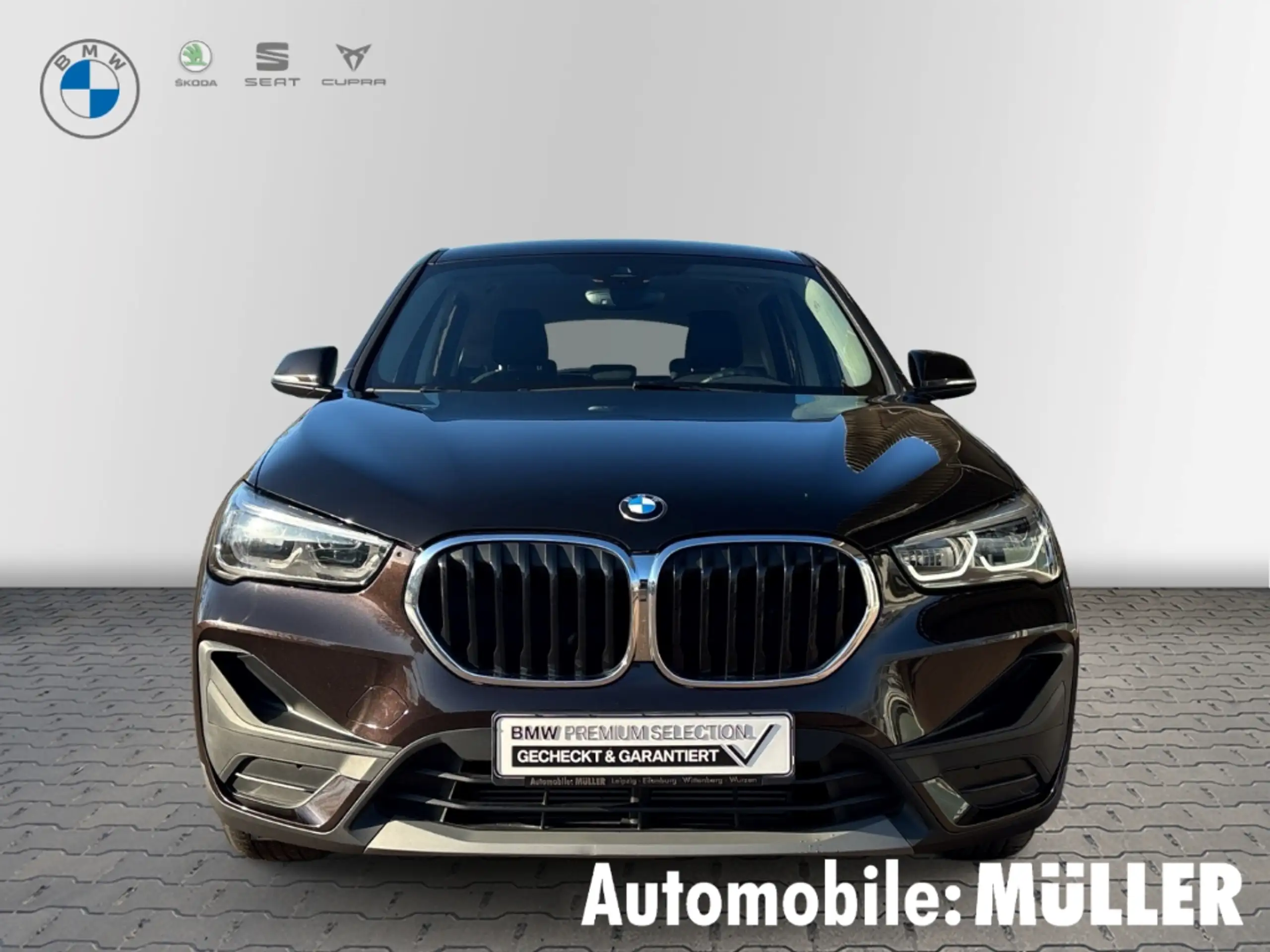 BMW - X1