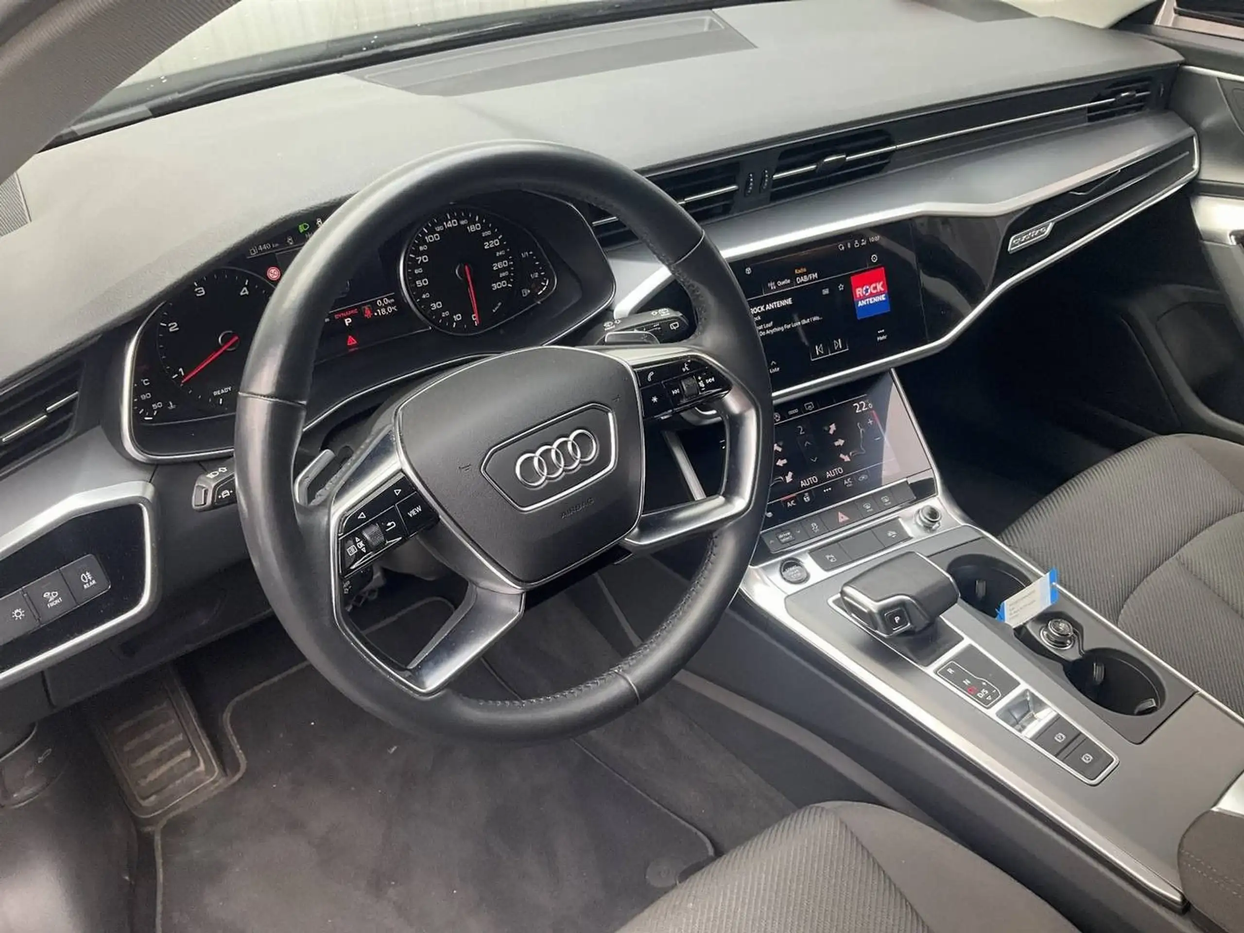 Audi - A6