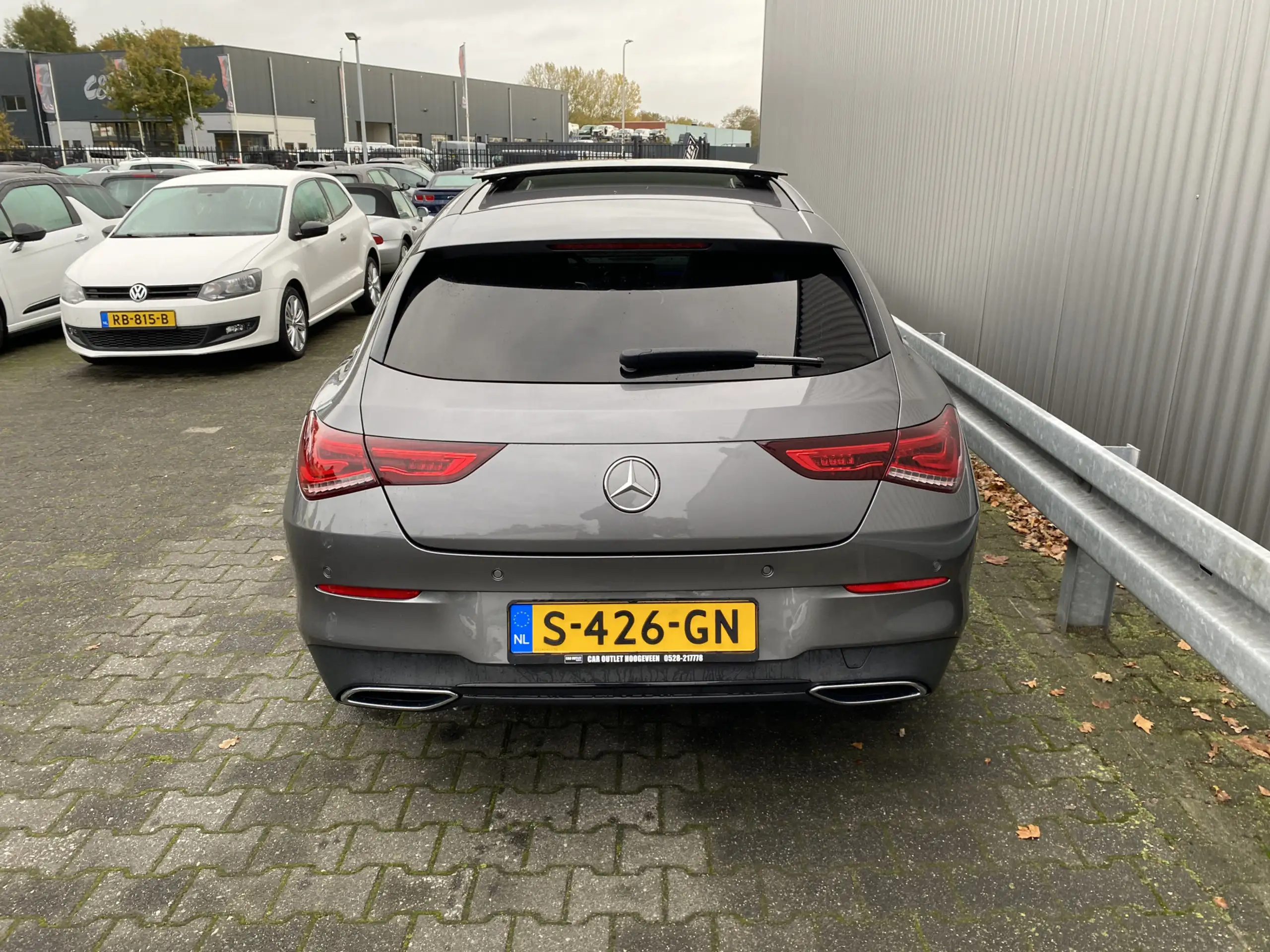 Mercedes-Benz - CLA 180