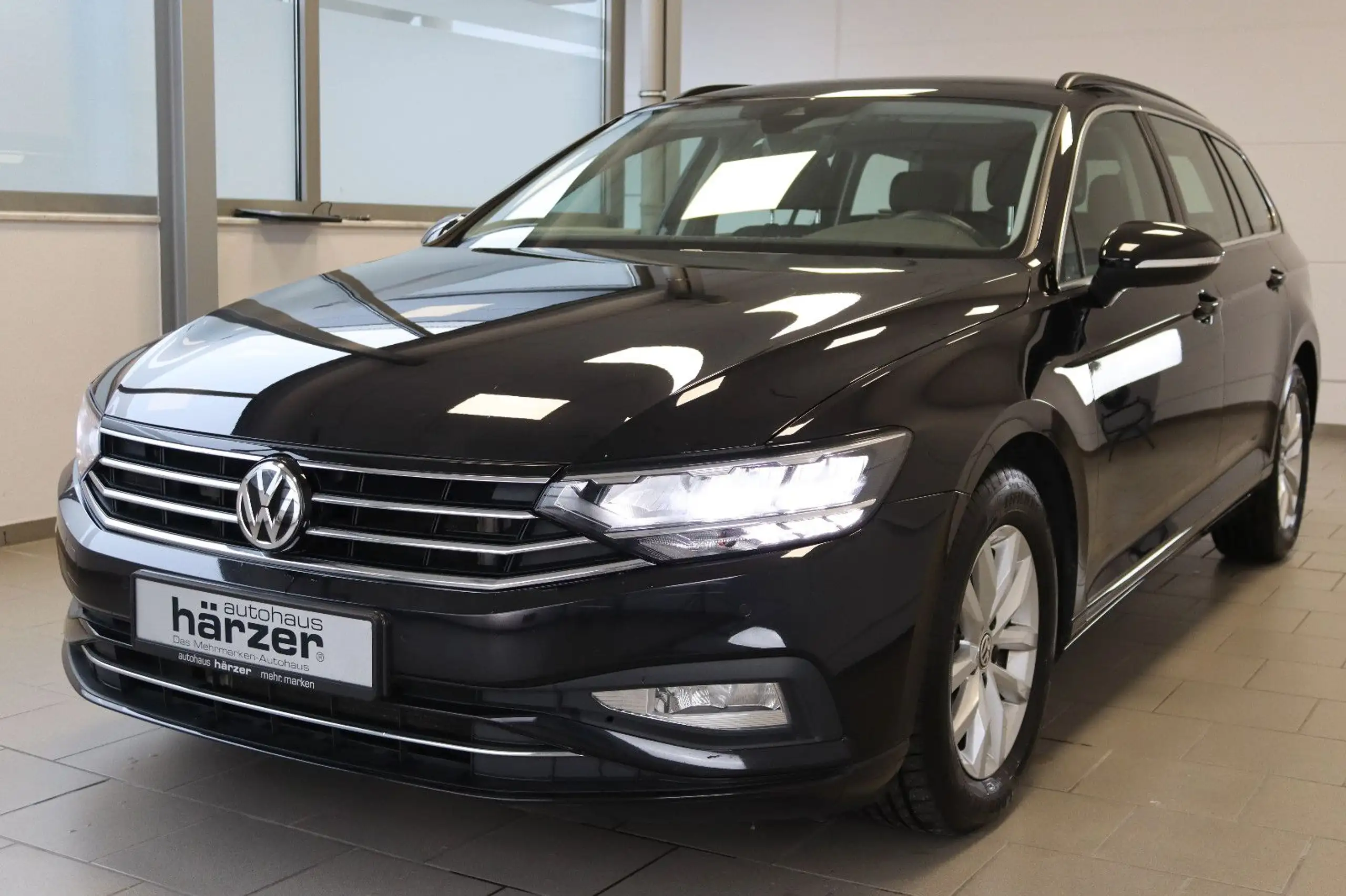 Volkswagen - Passat Variant