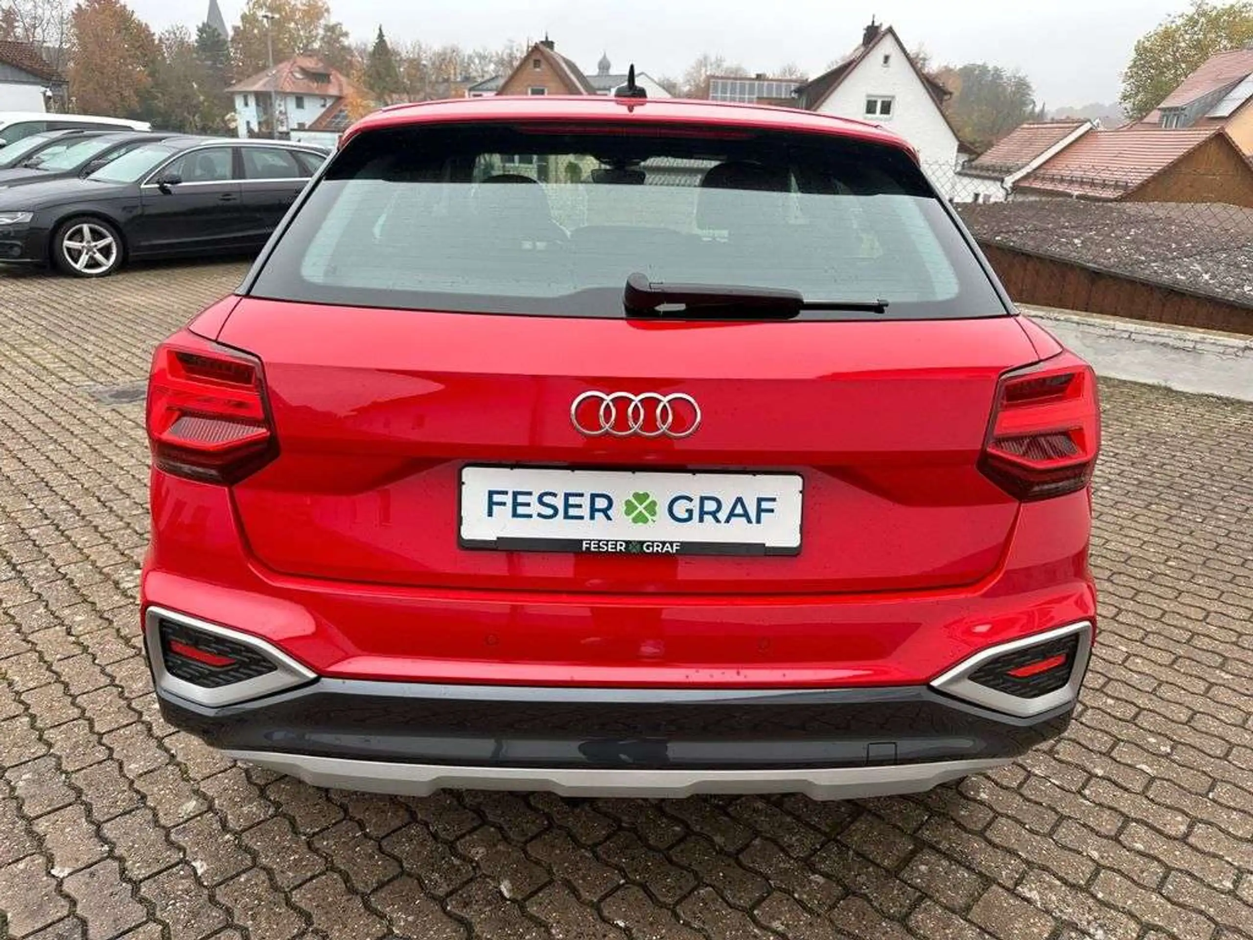 Audi - Q2