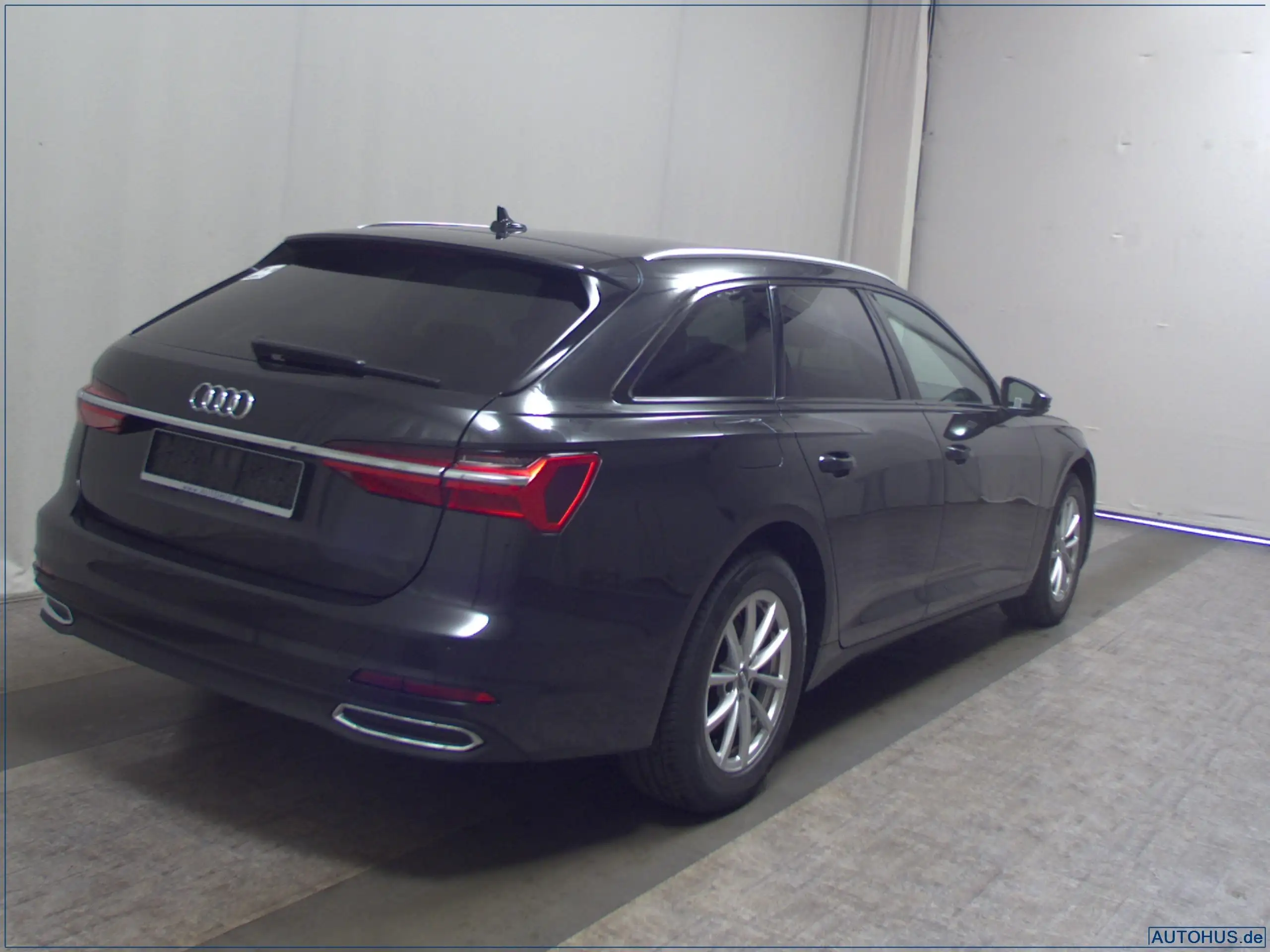 Audi - A6