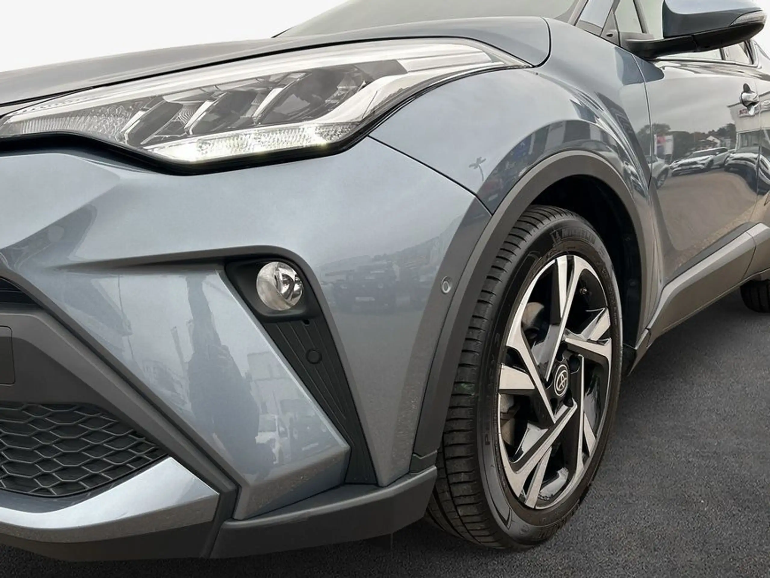 Toyota - C-HR