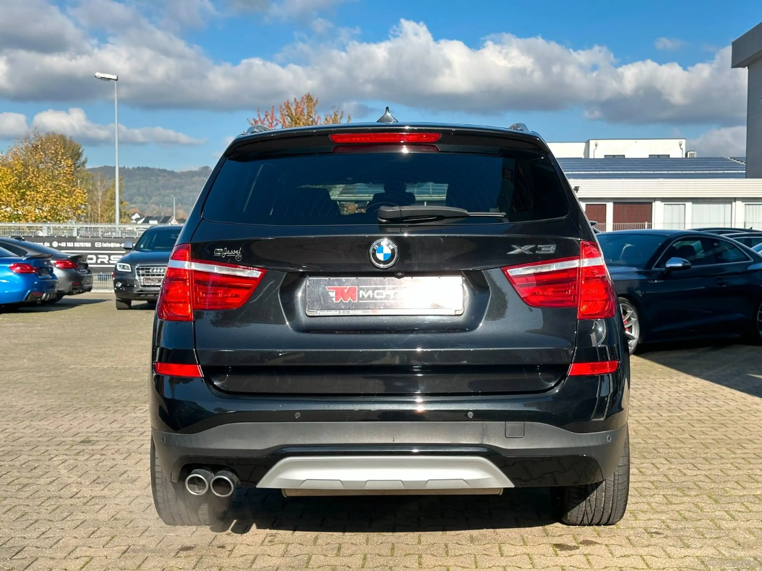 BMW - X3