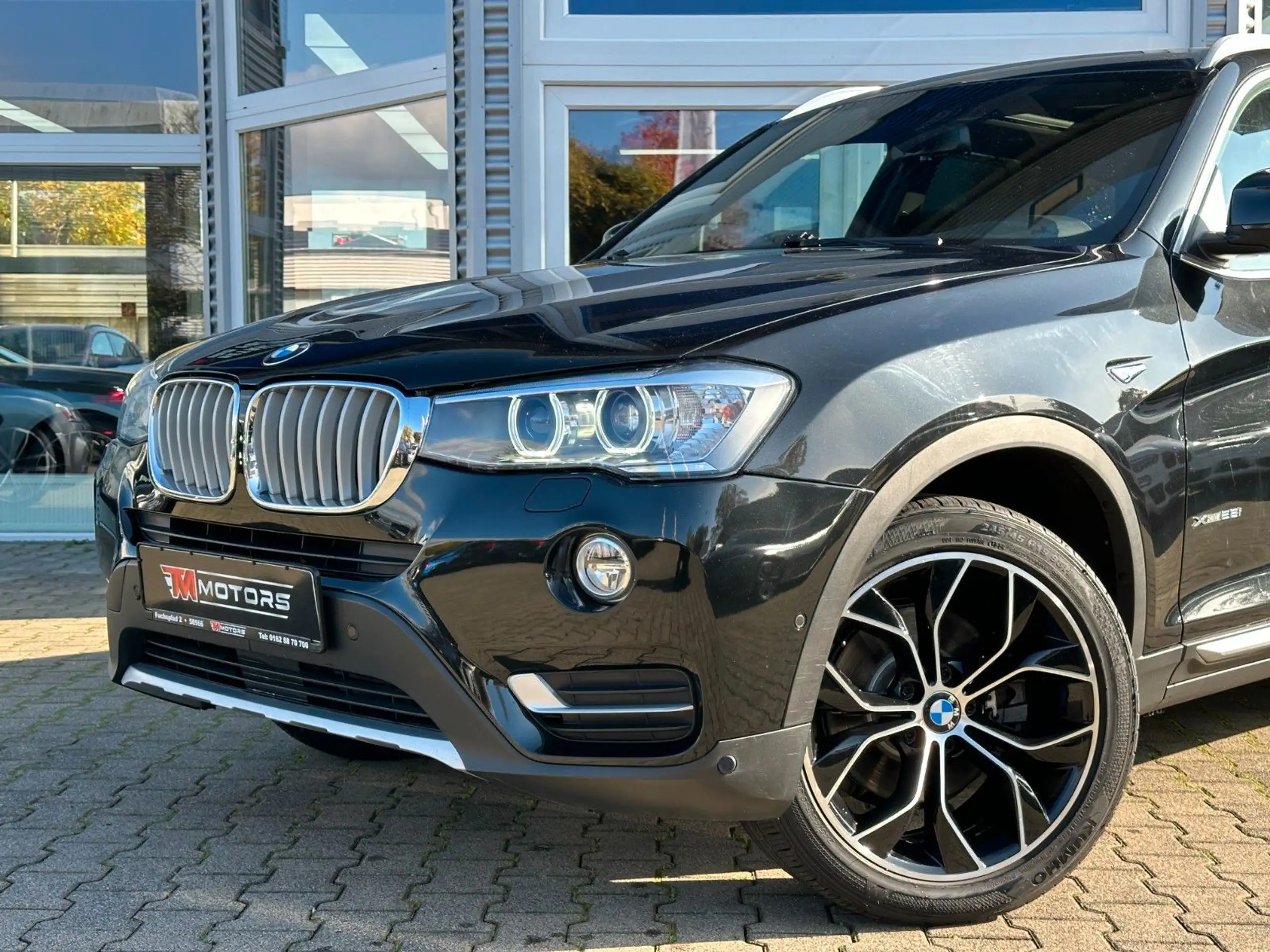 BMW - X3