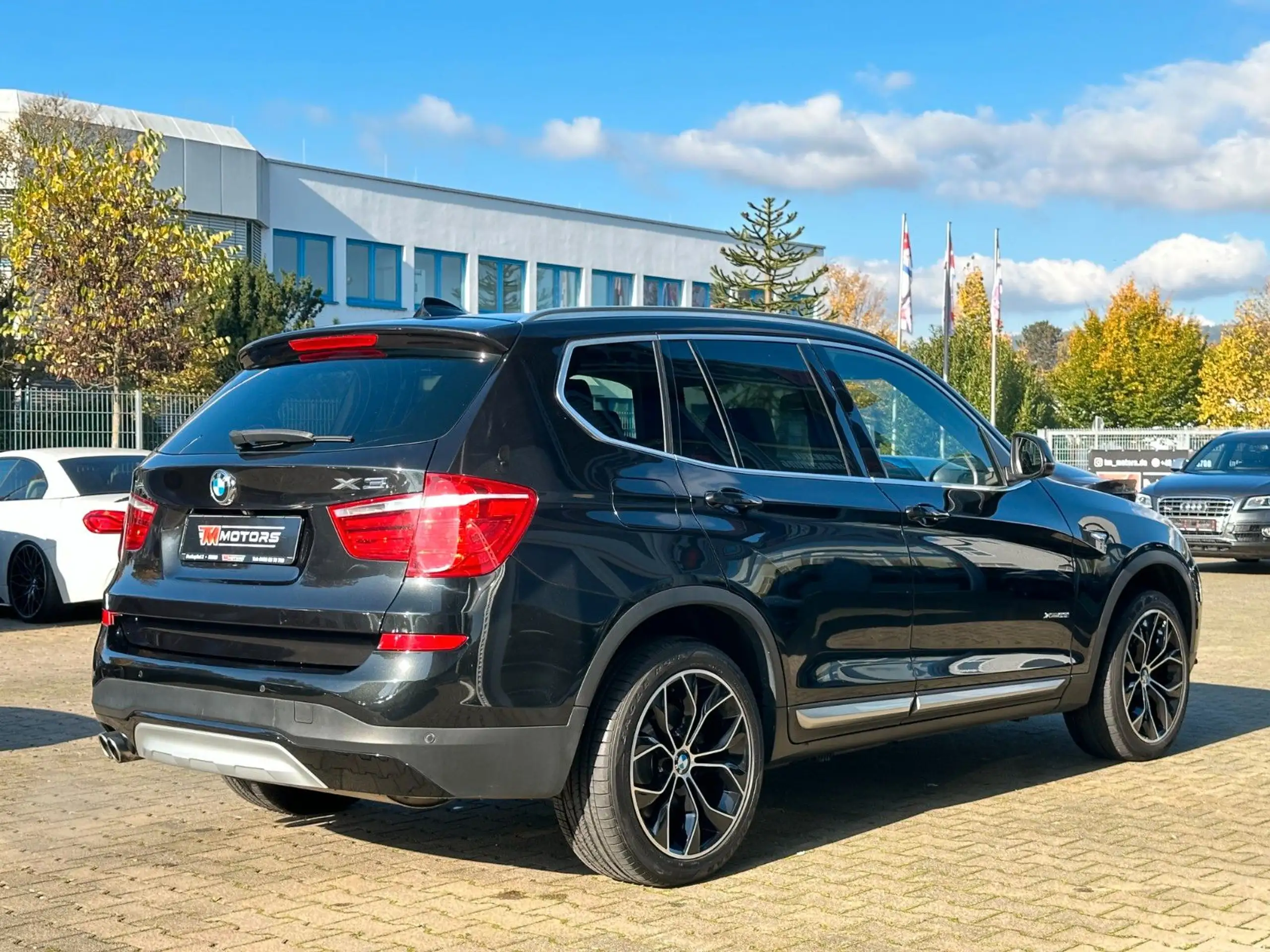 BMW - X3