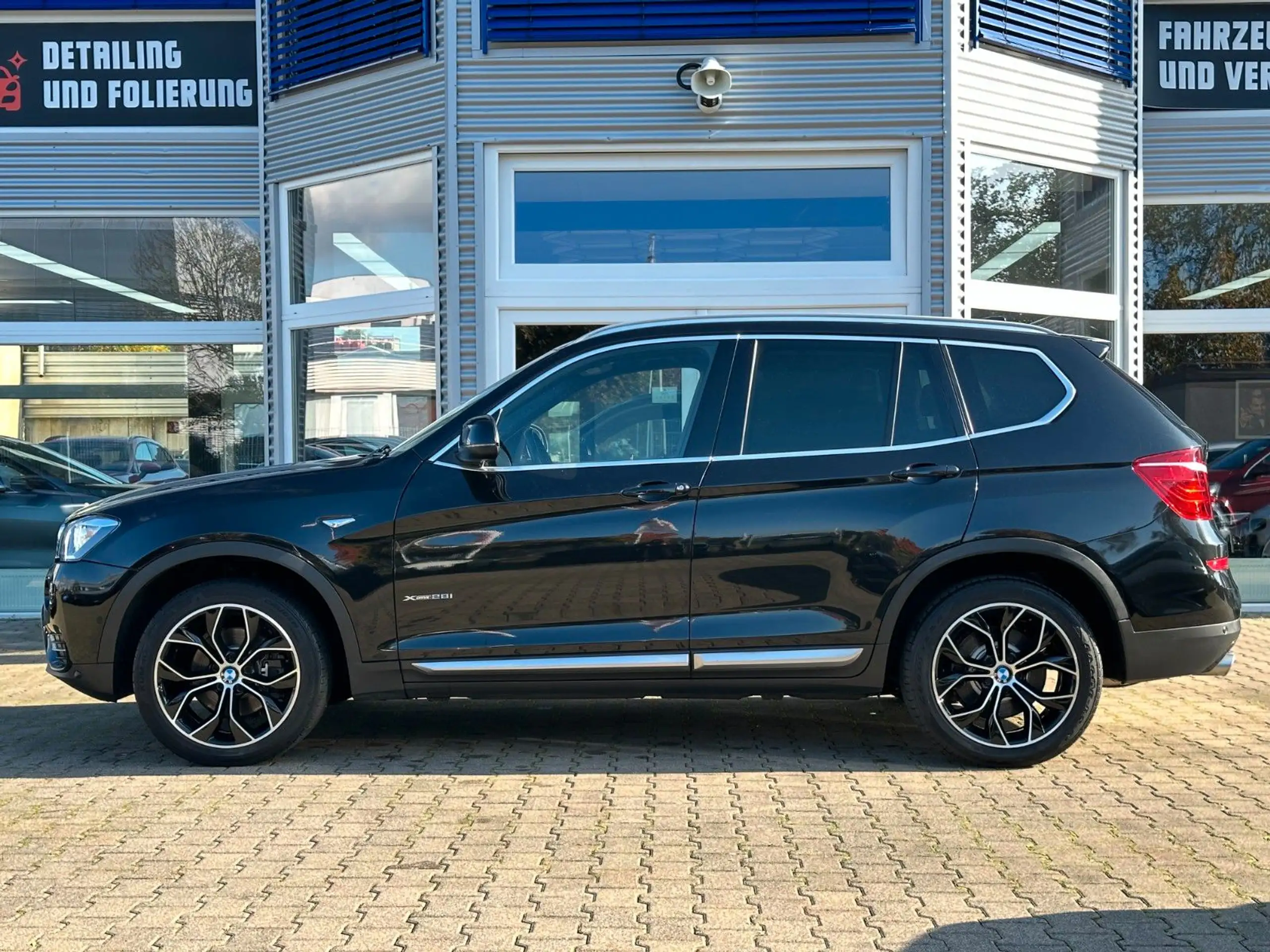 BMW - X3