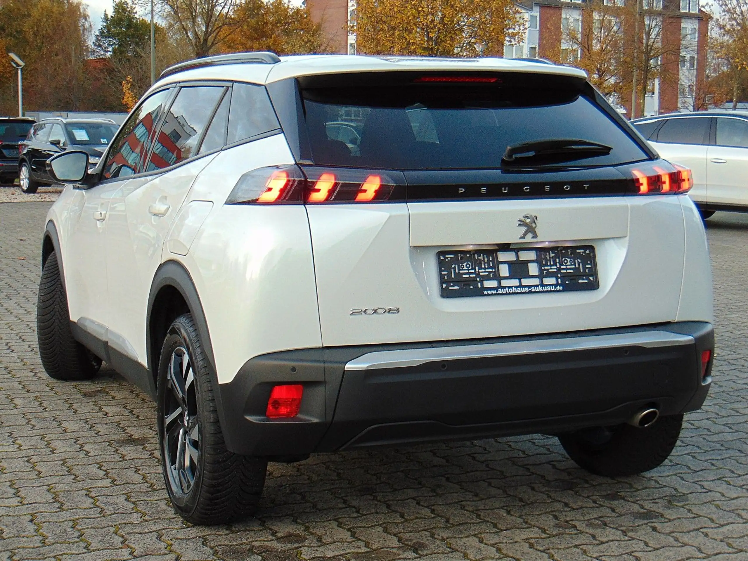 Peugeot - 2008