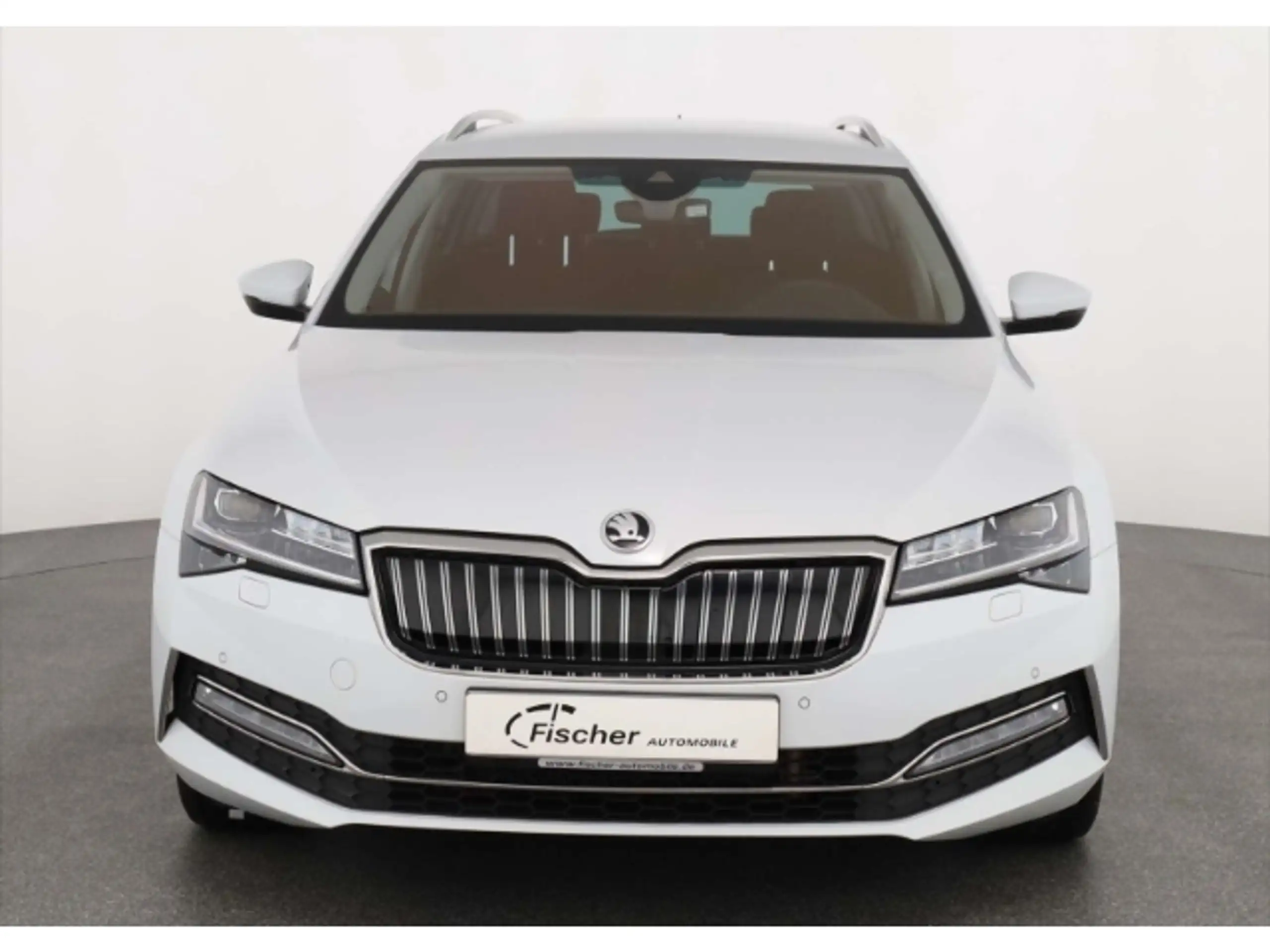 Skoda - Superb