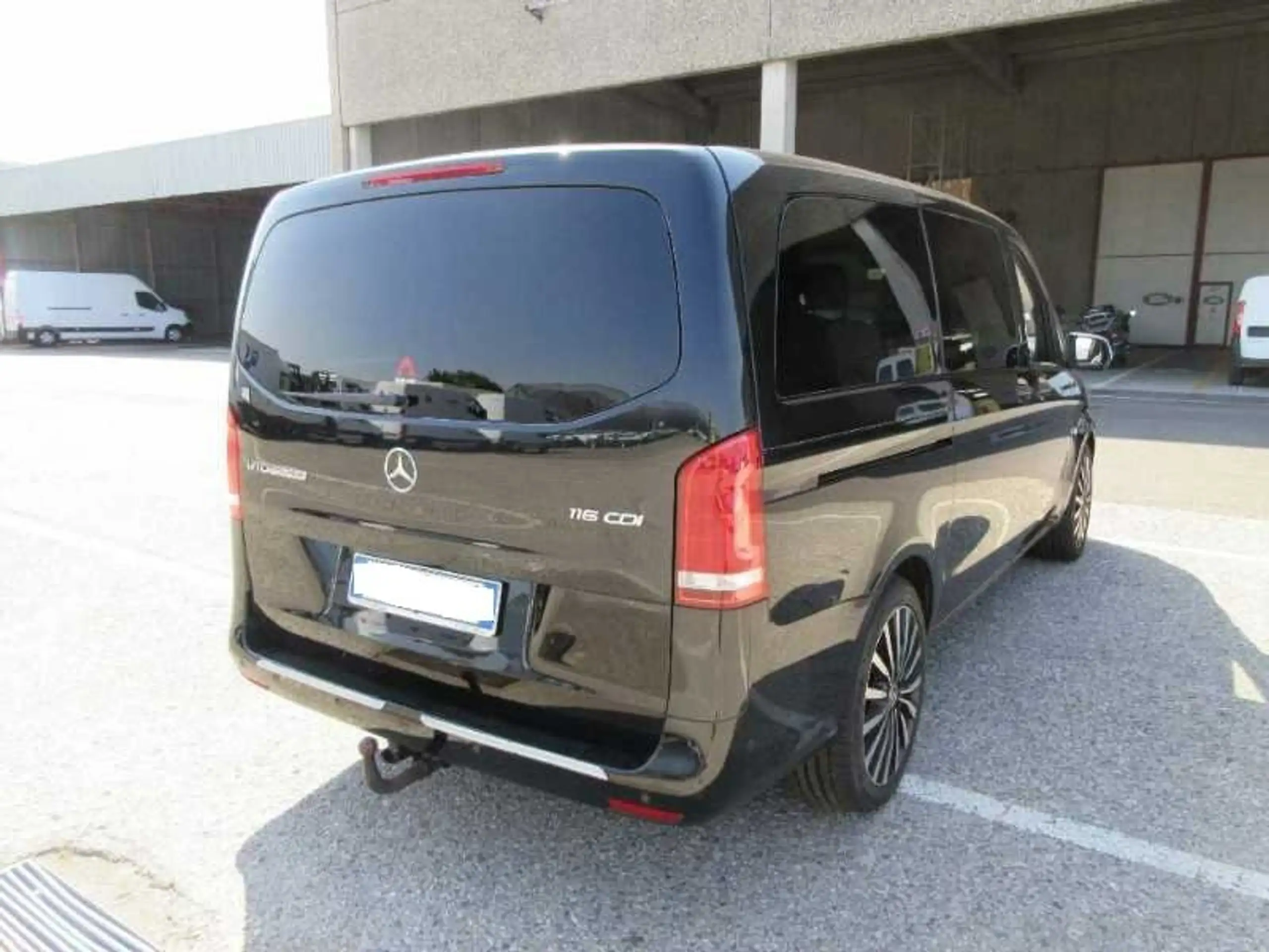 Mercedes-Benz - Vito