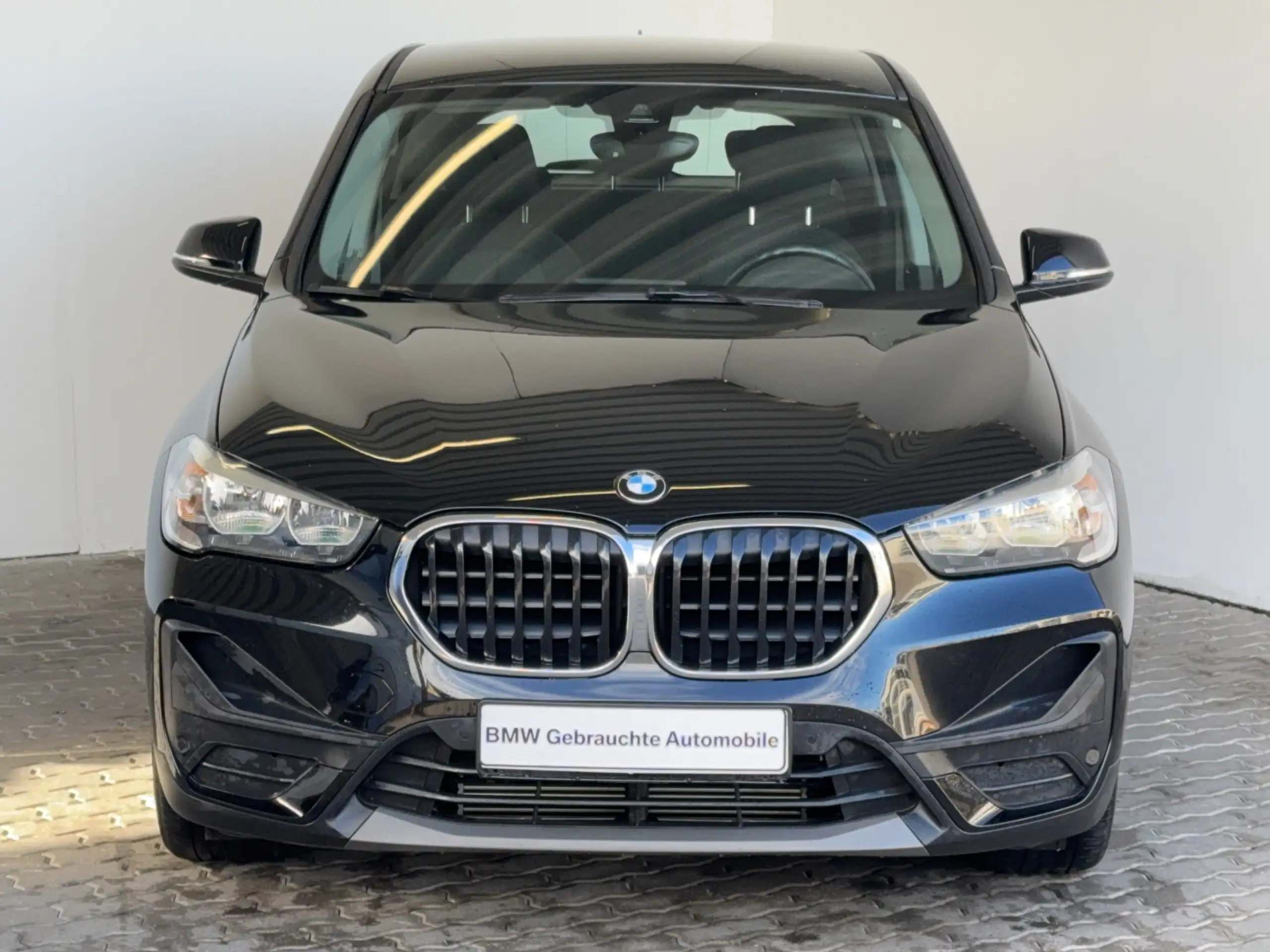 BMW - X1