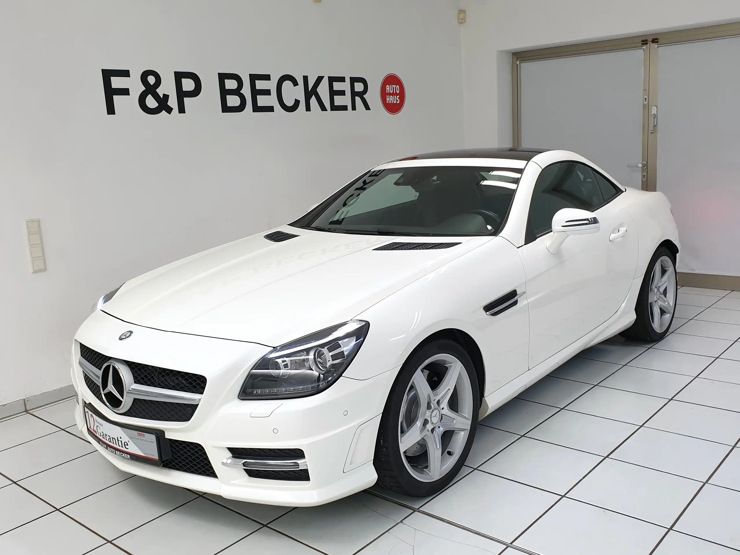 Mercedes-Benz - SLK 200