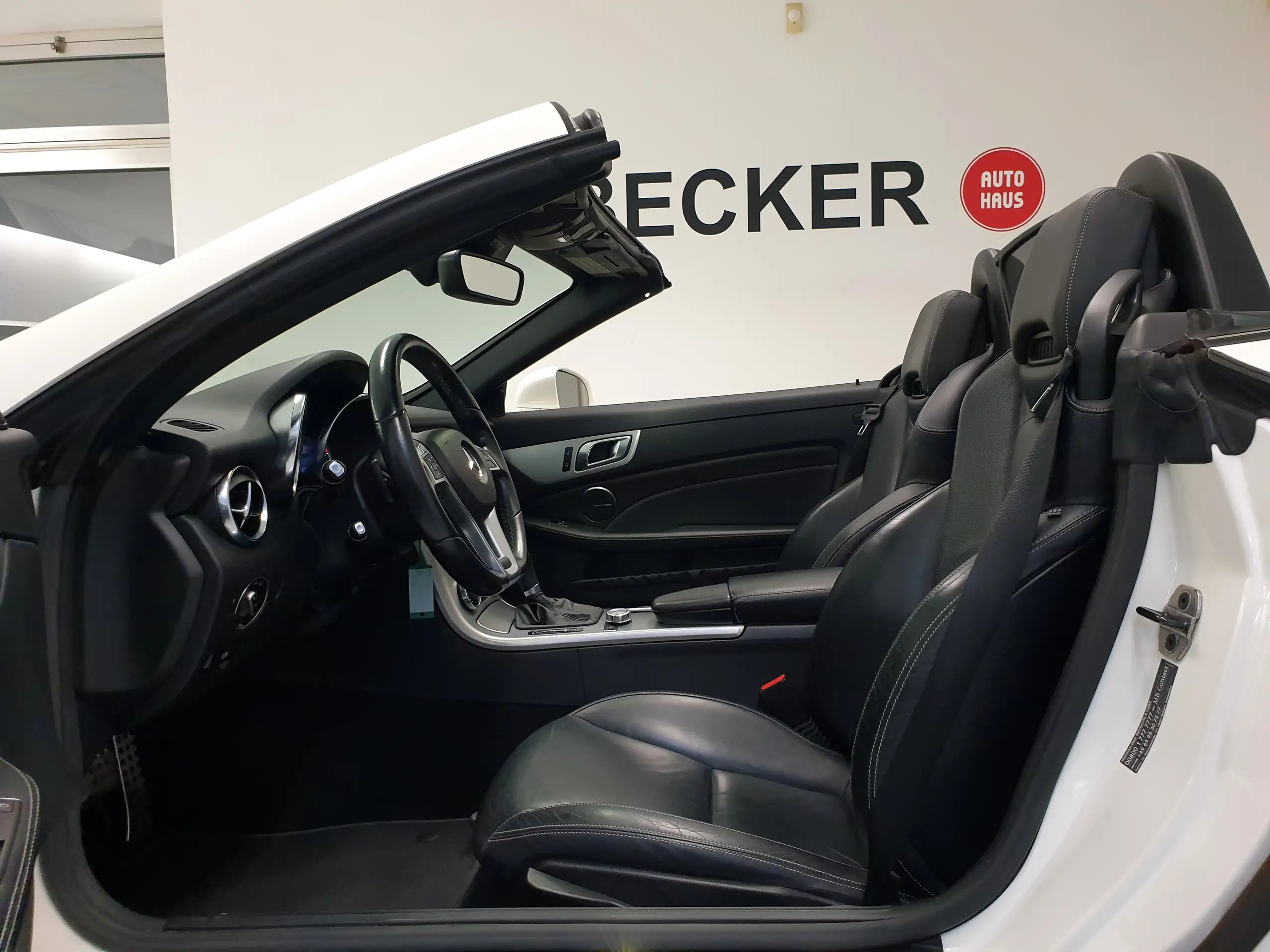 Mercedes-Benz - SLK 200