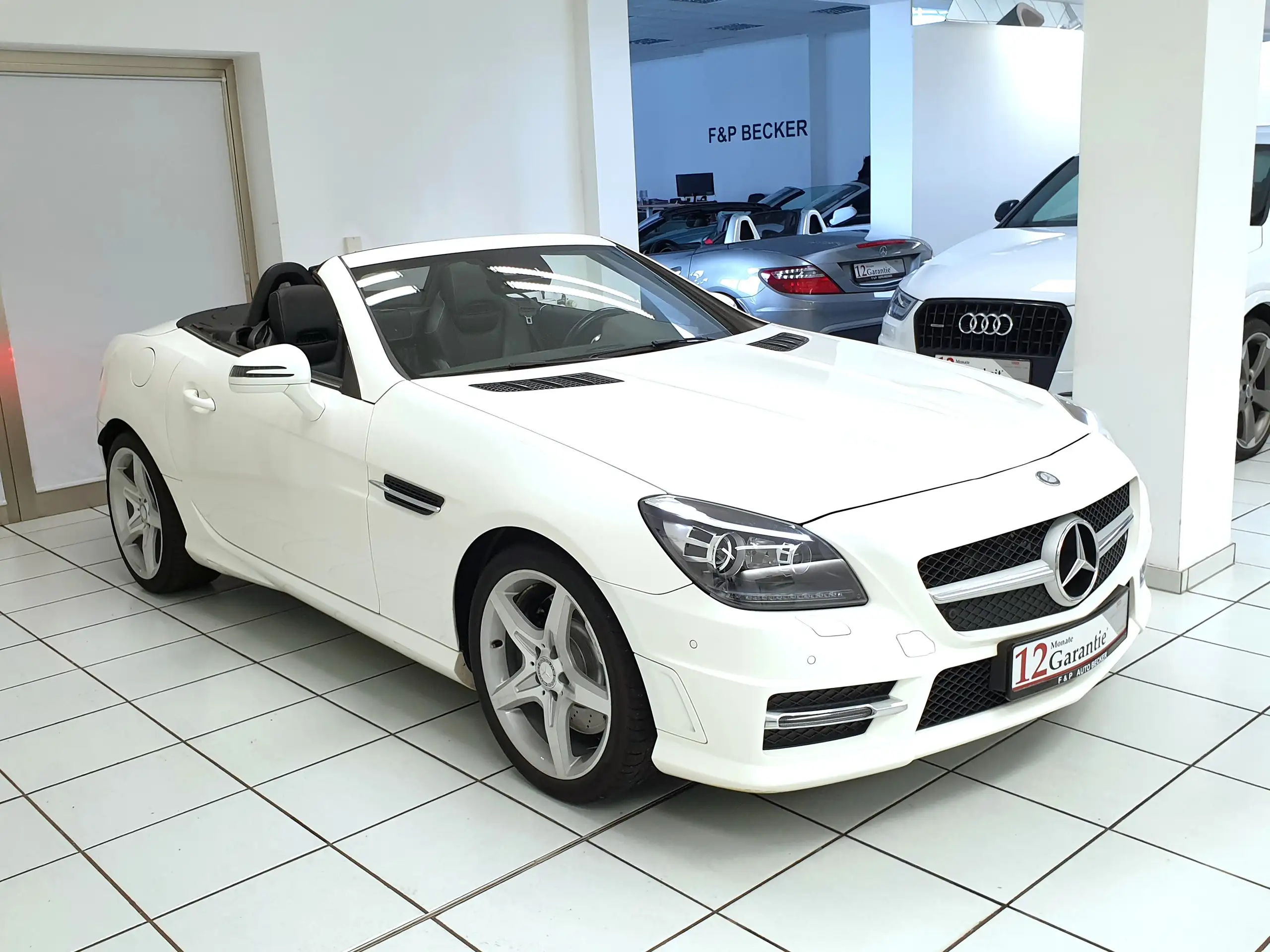 Mercedes-Benz - SLK 200