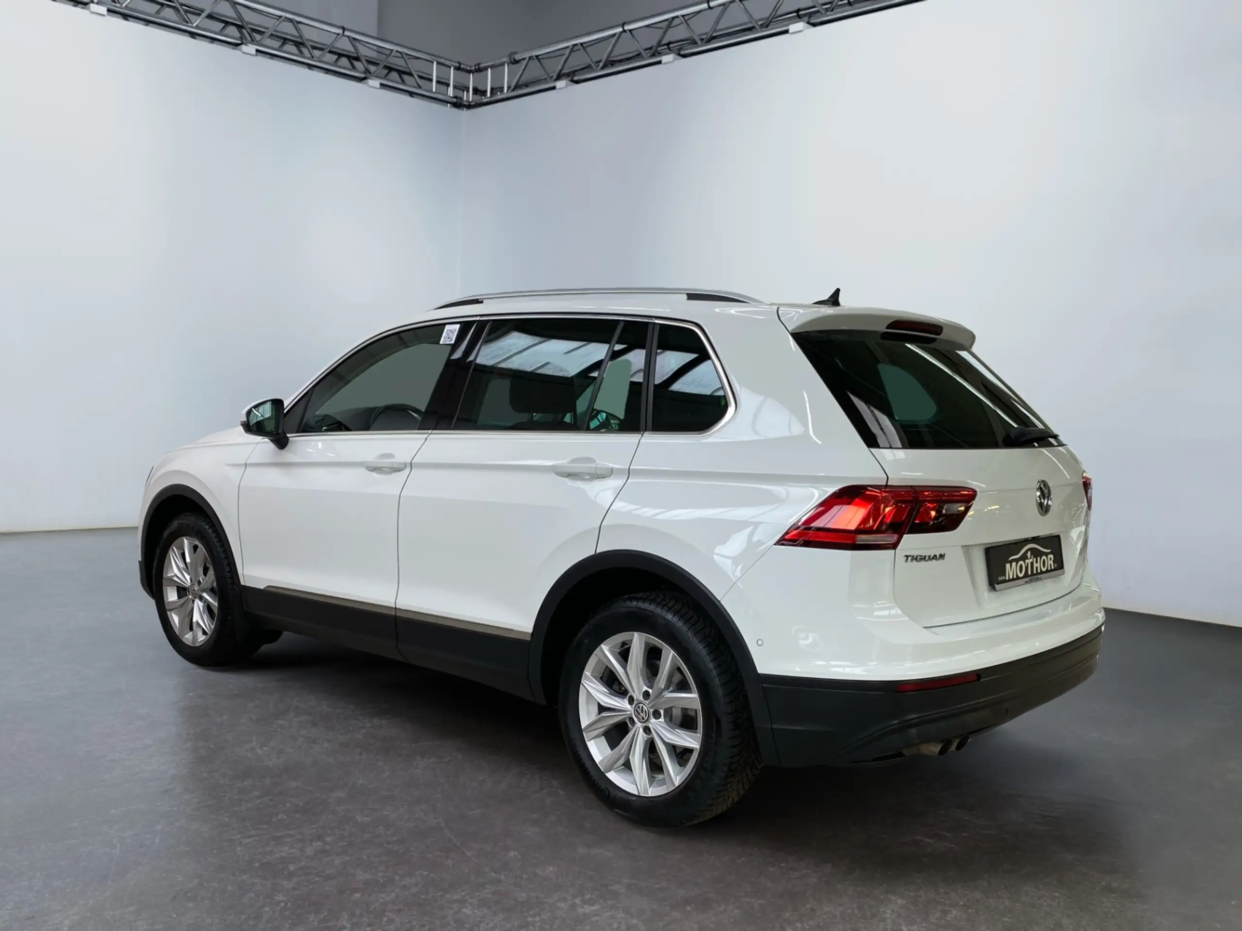 Volkswagen - Tiguan