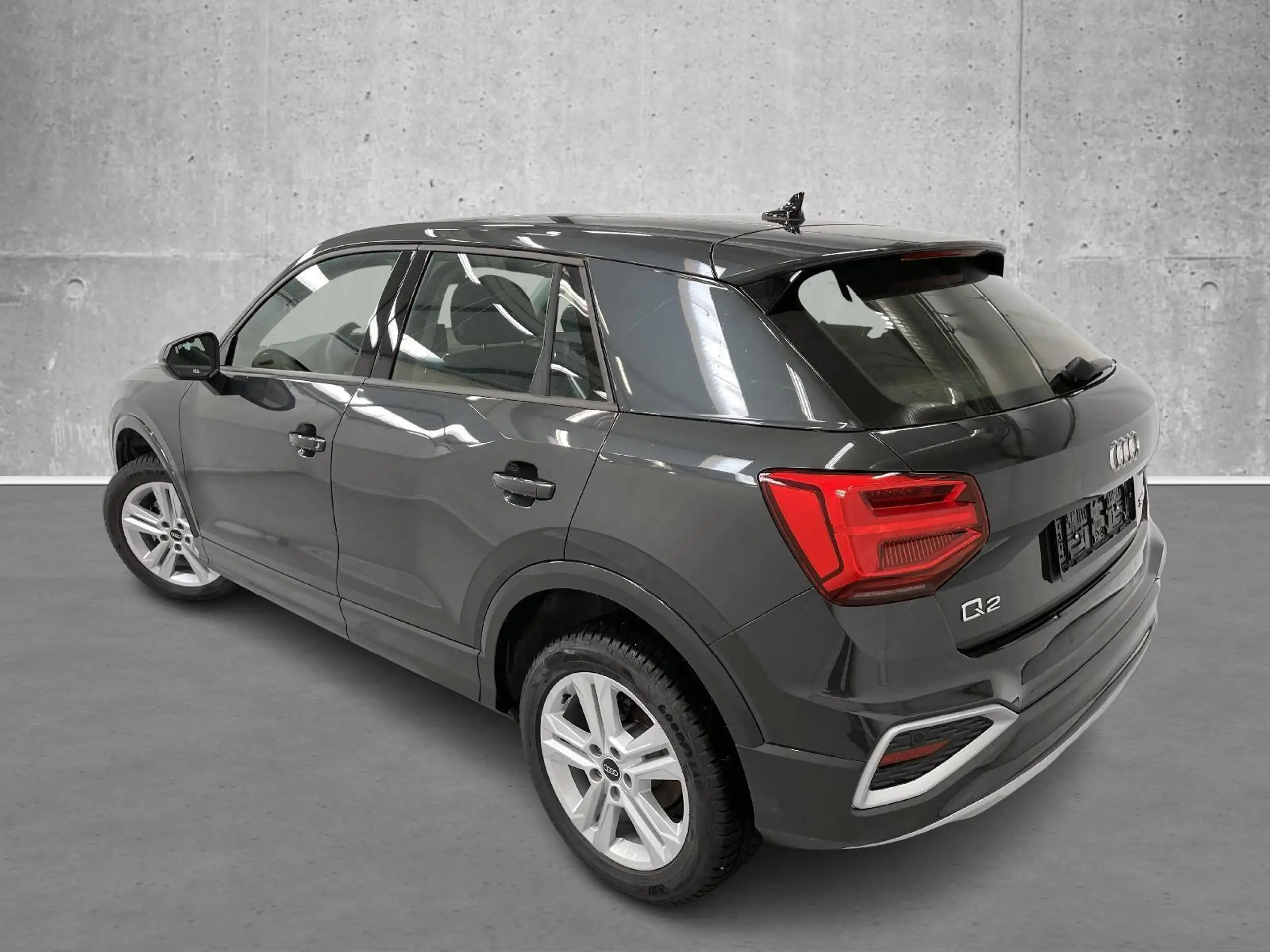 Audi - Q2