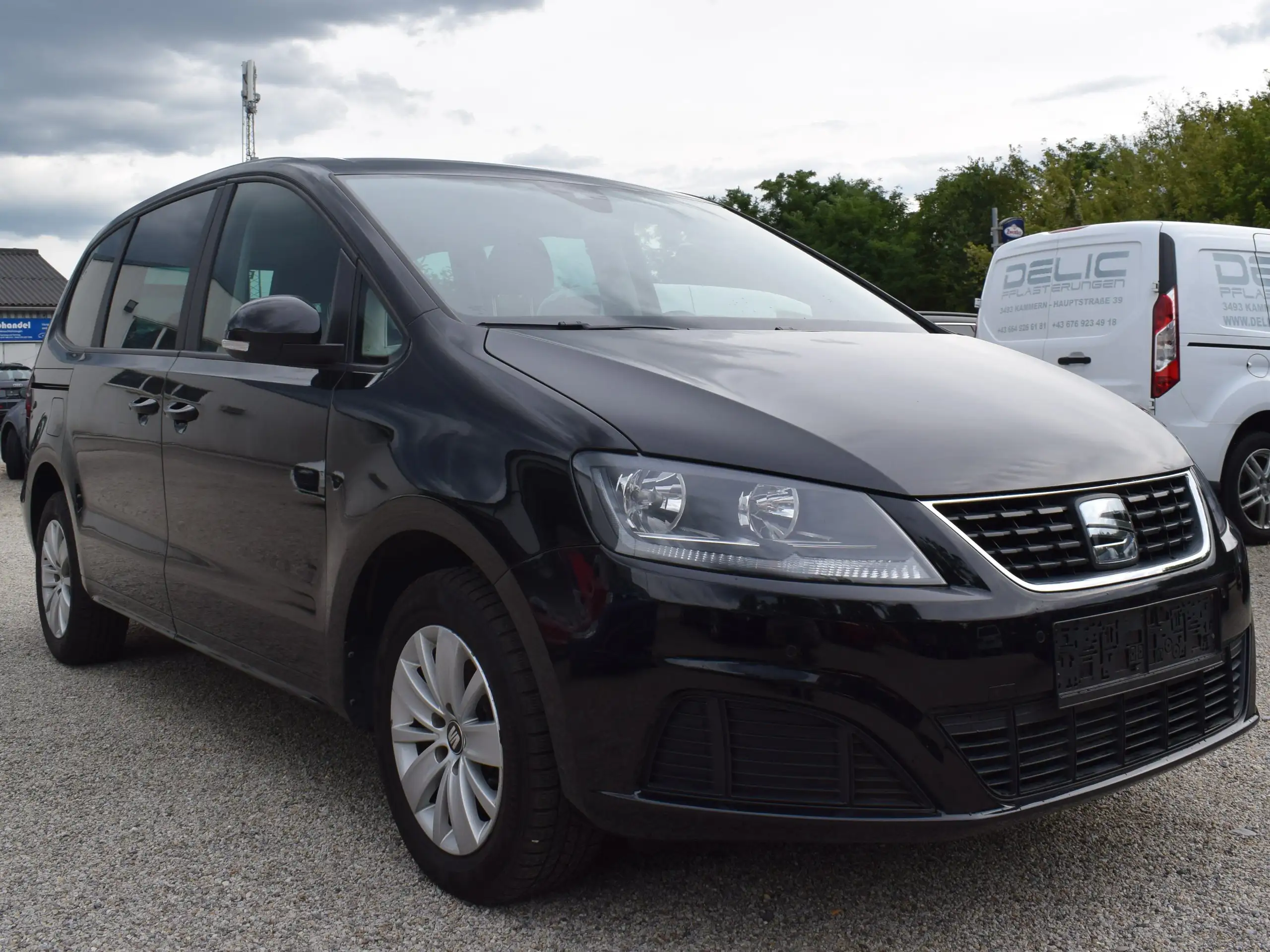 SEAT - Alhambra