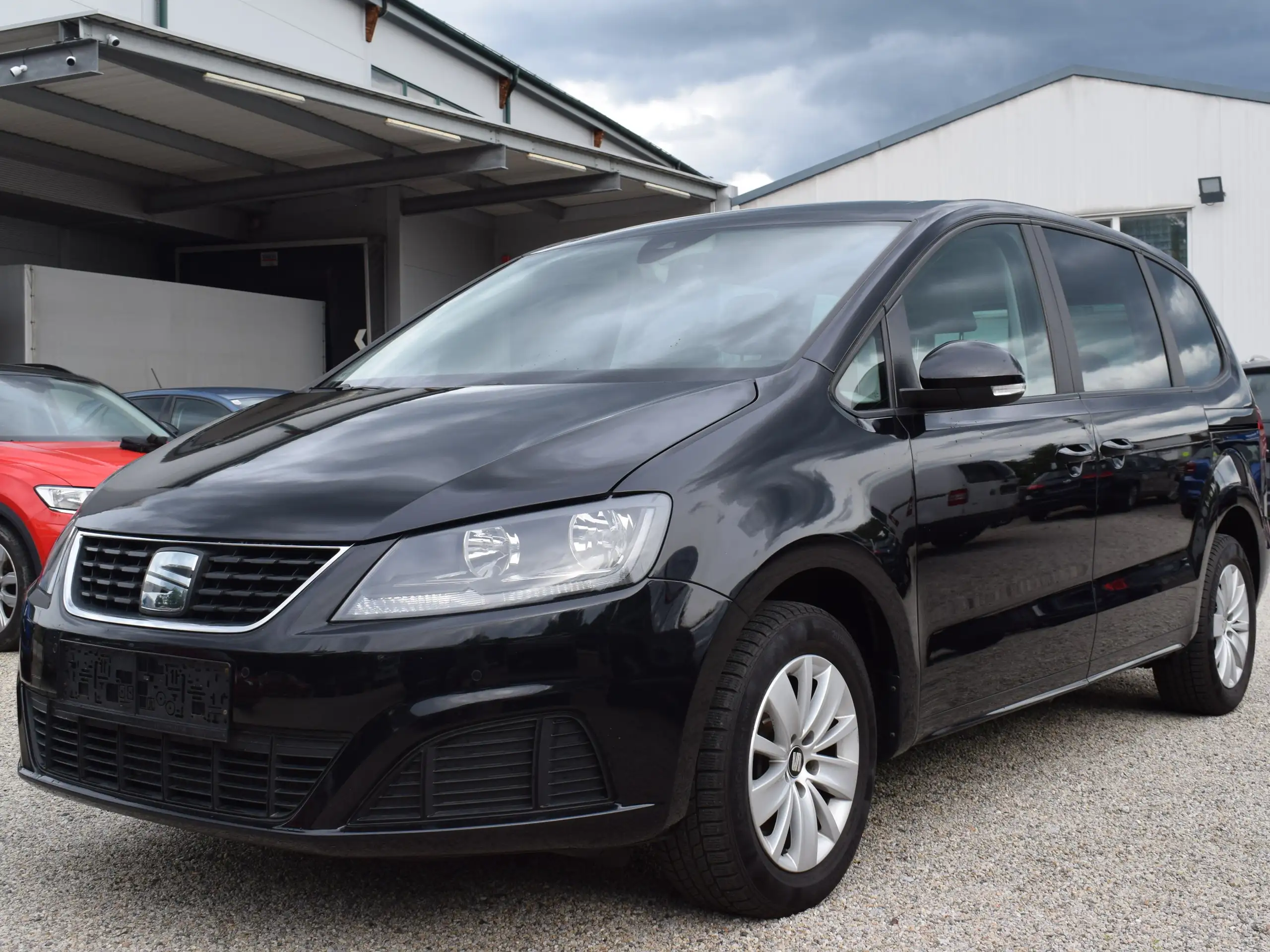 SEAT - Alhambra