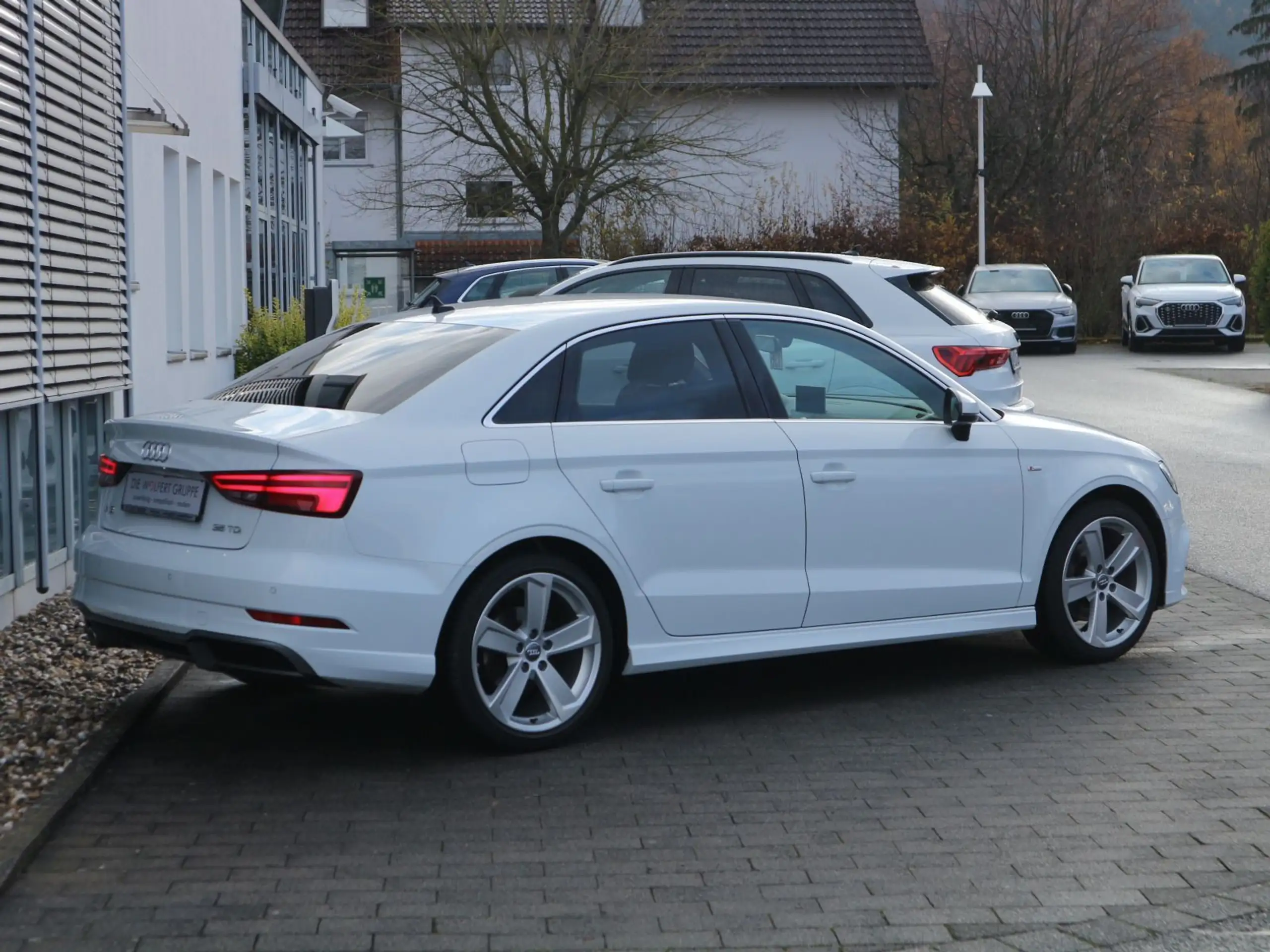 Audi - A3