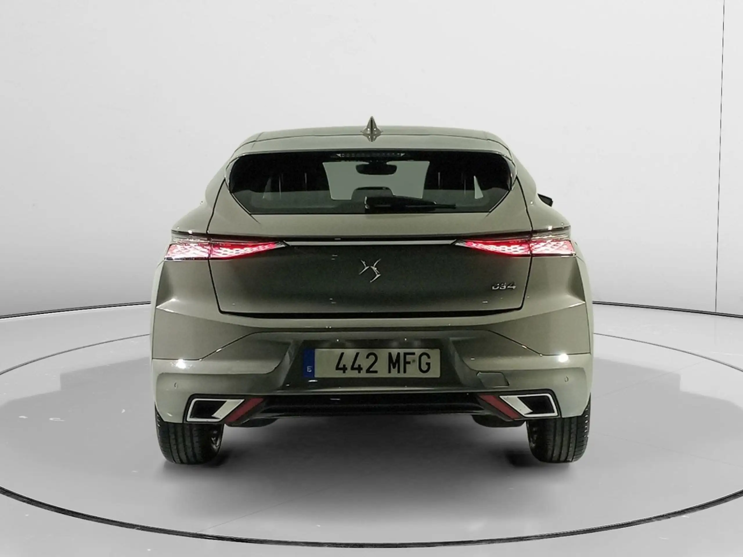 DS Automobiles - DS 4